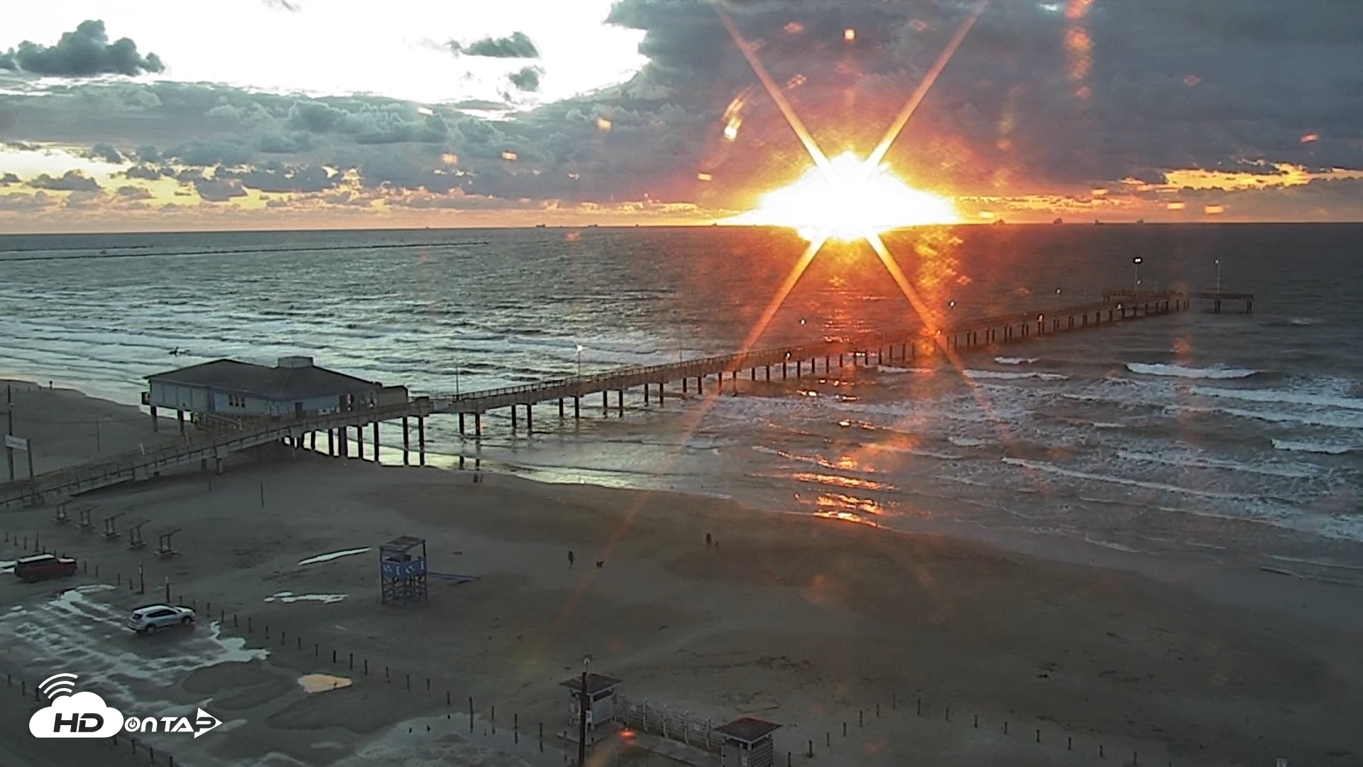 Snapshot of The Dunes - Port Aransas Live Beach Cam taken Oct 14, 2025, 7:35am CDT