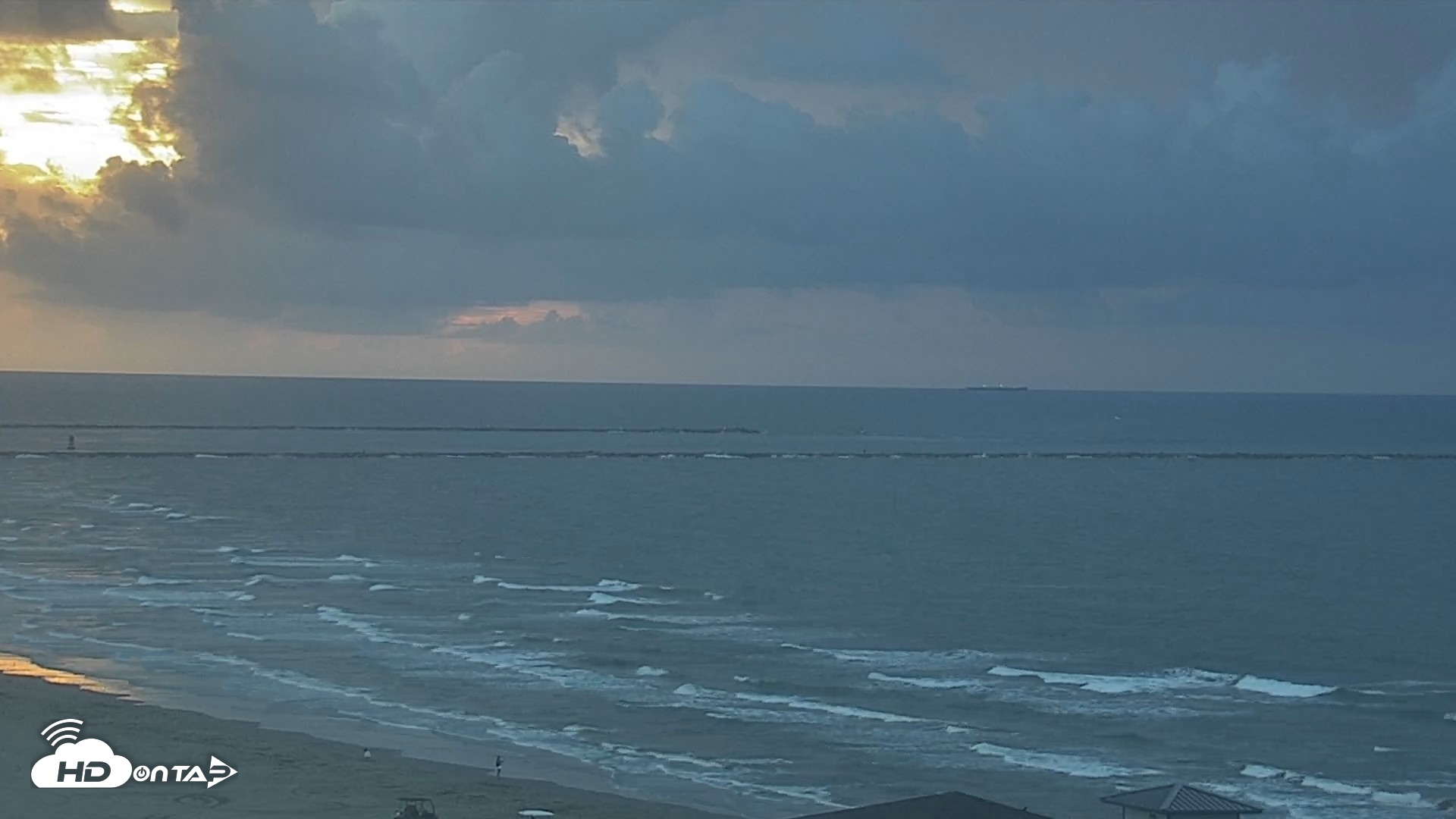 Snapshot of The Dunes - Port Aransas Live Beach Cam taken Sep 10, 2026, 7:15am CDT