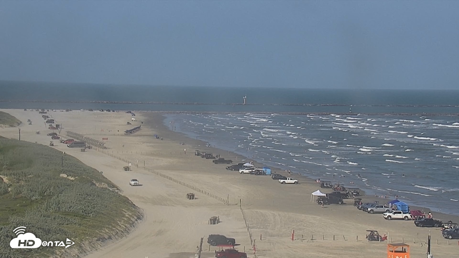 Snapshot of The Dunes - Port Aransas Live Beach Cam taken Aug 14, 2026, 5:40pm CDT