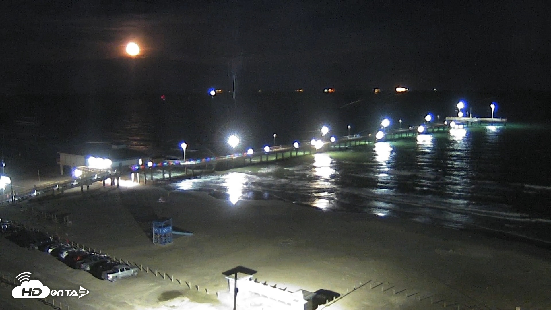 Snapshot of The Dunes - Port Aransas Live Beach Cam taken Oct 7, 2025, 7:52pm CDT
