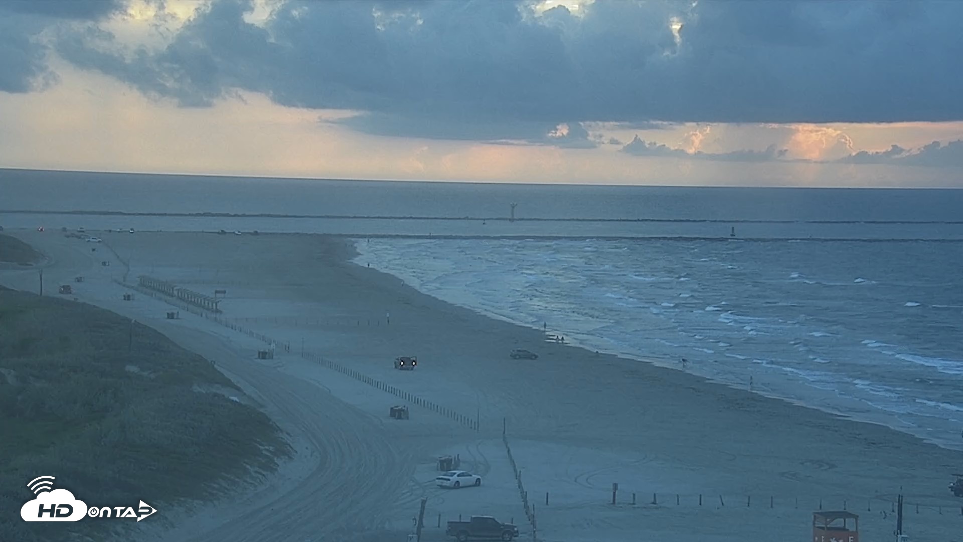 Snapshot of The Dunes - Port Aransas Live Beach Cam taken Sep 10, 2026, 7:26am CDT