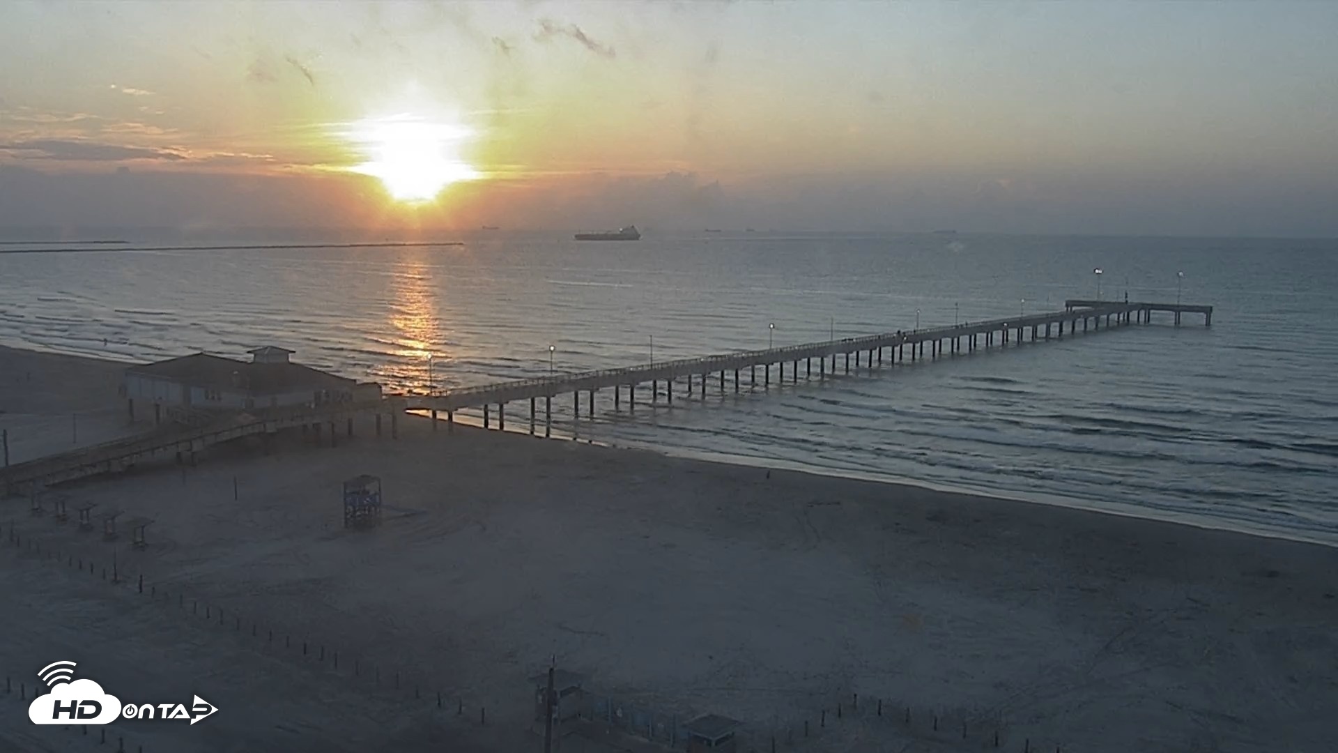 Snapshot of The Dunes - Port Aransas Live Beach Cam taken Sep 1, 2026, 7:20am CDT