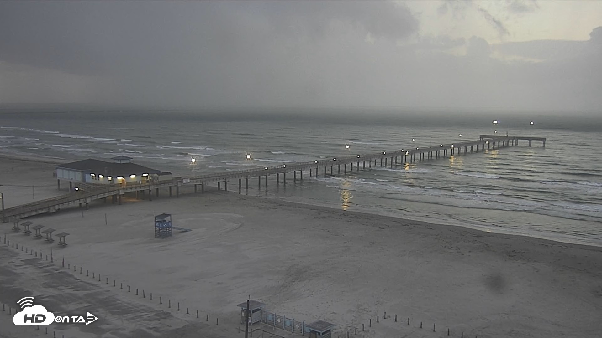 Snapshot of The Dunes - Port Aransas Live Beach Cam taken Sep 16, 2026, 7:09am CDT