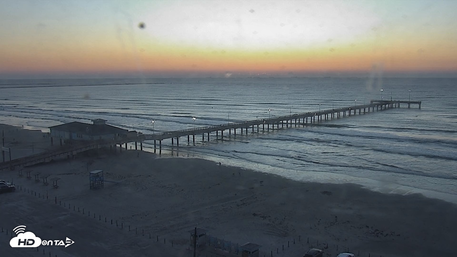 Snapshot of The Dunes - Port Aransas Live Beach Cam taken Oct 9, 2026, 7:23am CDT