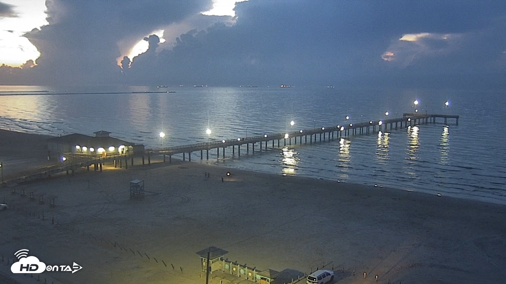 Snapshot of The Dunes - Port Aransas Live Beach Cam taken Aug 29, 2026, 6:46am CDT