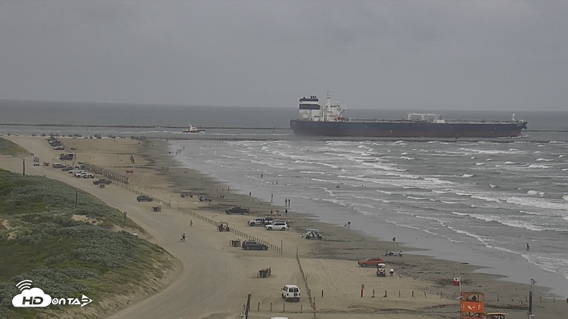 Snapshot of The Dunes - Port Aransas Live Beach Cam taken Jun 8, 2026, 4:56pm CDT