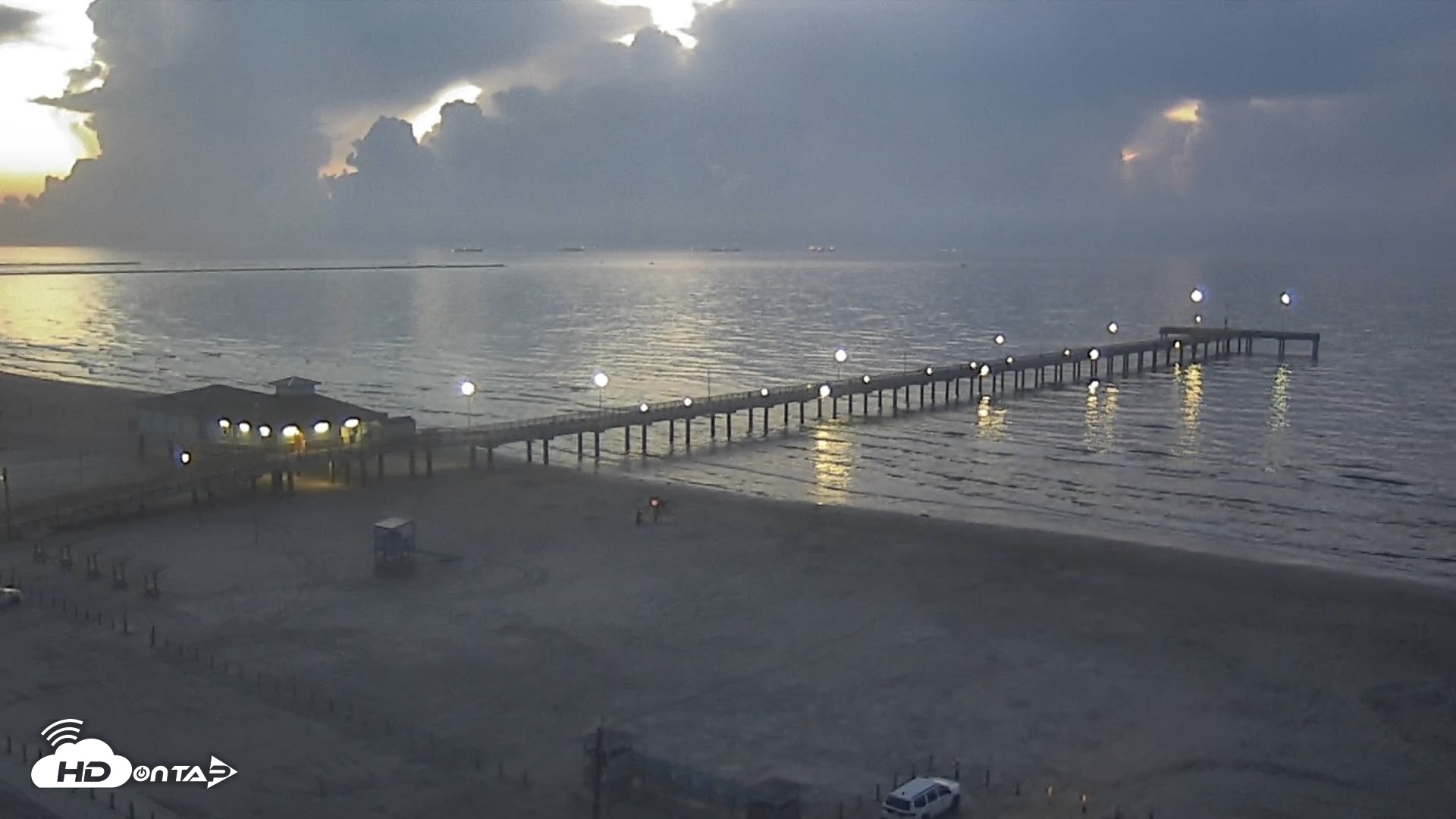 Snapshot of The Dunes - Port Aransas Live Beach Cam taken Aug 29, 2026, 6:51am CDT