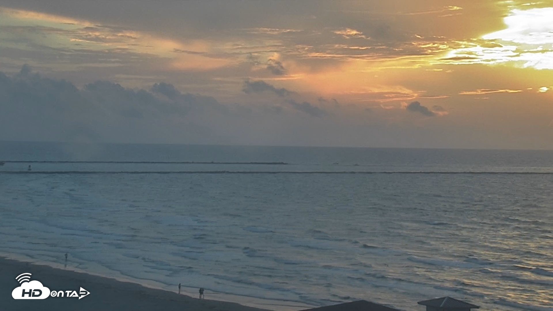 Snapshot of The Dunes - Port Aransas Live Beach Cam taken Sep 4, 2026, 7:11am CDT
