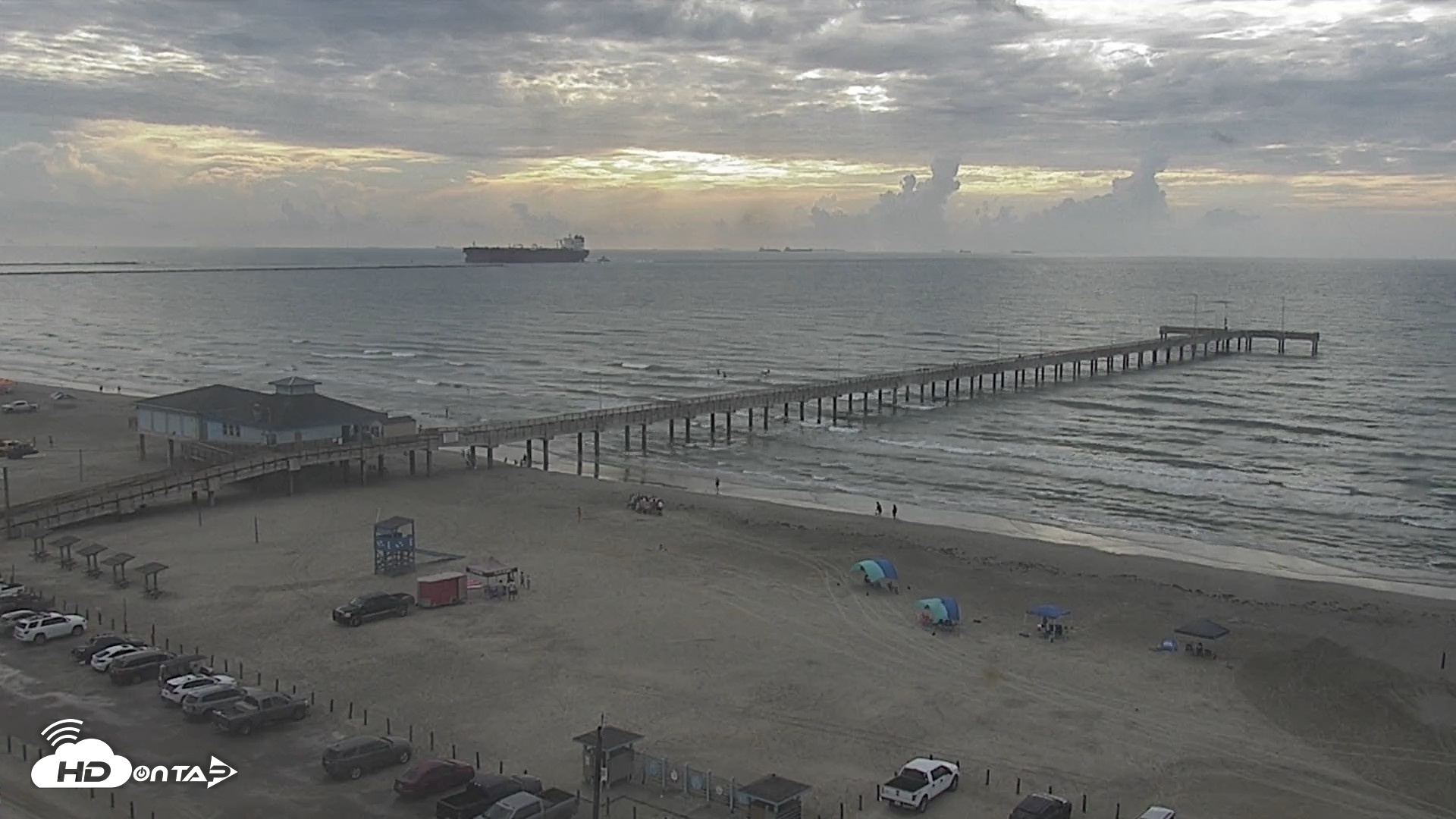 Snapshot of The Dunes - Port Aransas Live Beach Cam taken Sep 5, 2026, 9:06am CDT