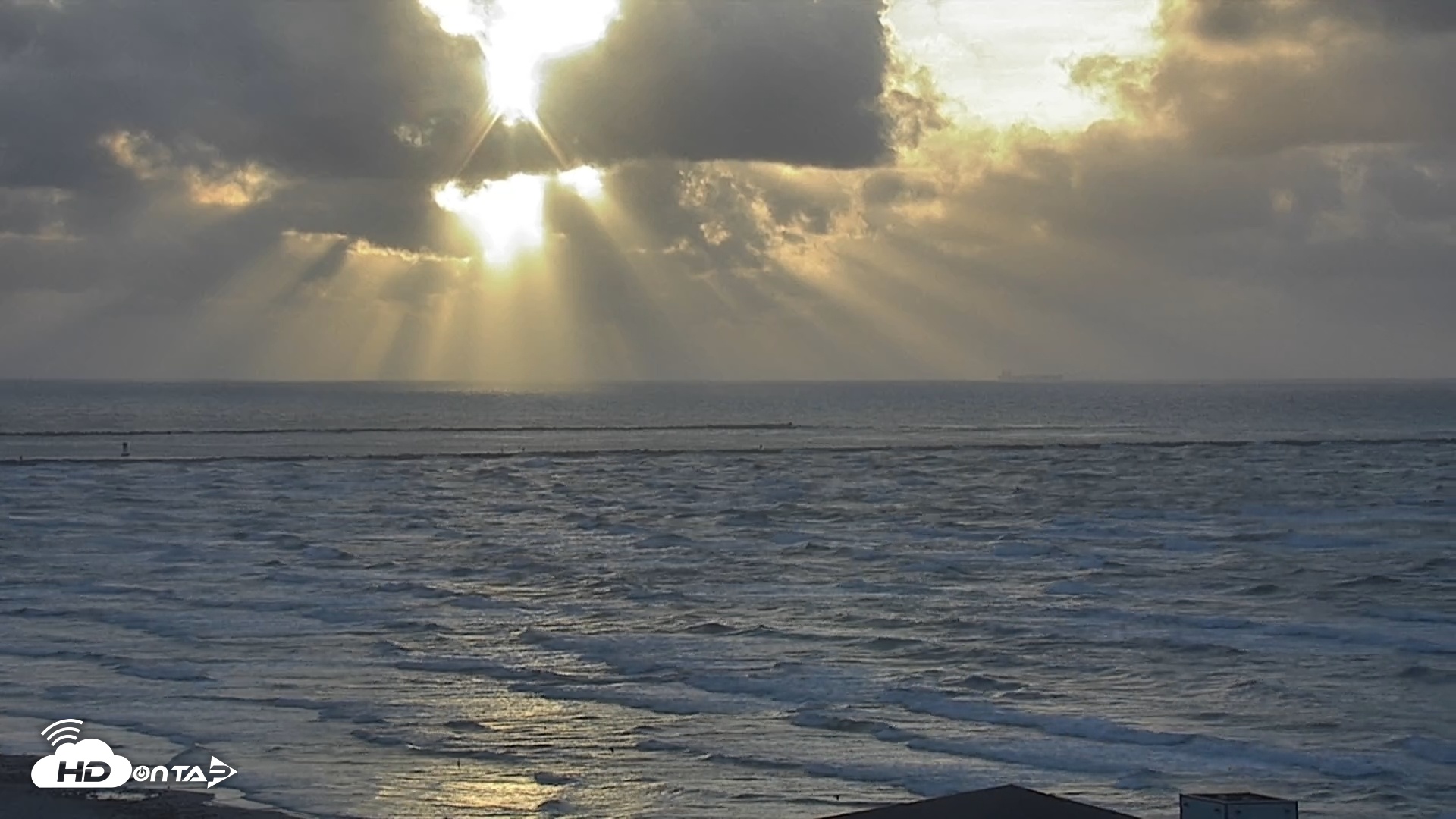 Snapshot of The Dunes - Port Aransas Live Beach Cam taken Jun 8, 2025, 6:54am CDT