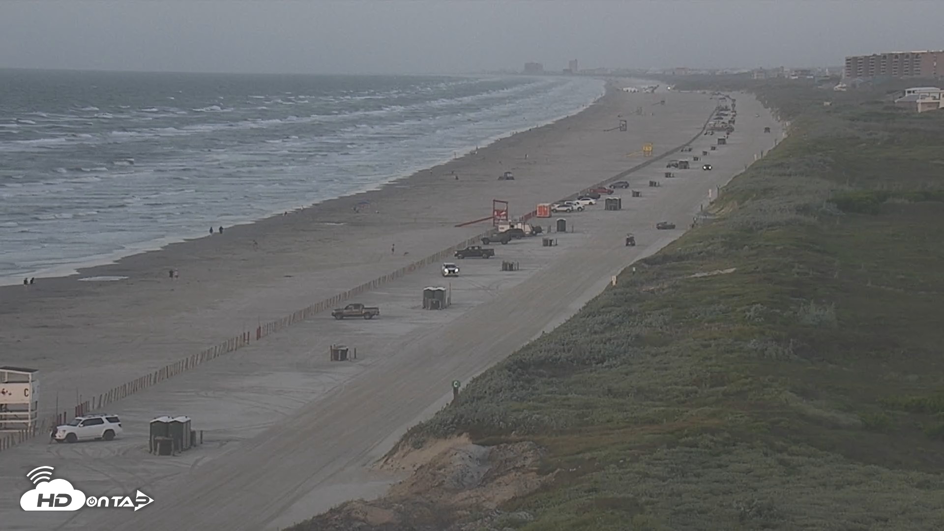 Snapshot of The Dunes - Port Aransas Live Beach Cam taken Aug 14, 2026, 7:07am CDT