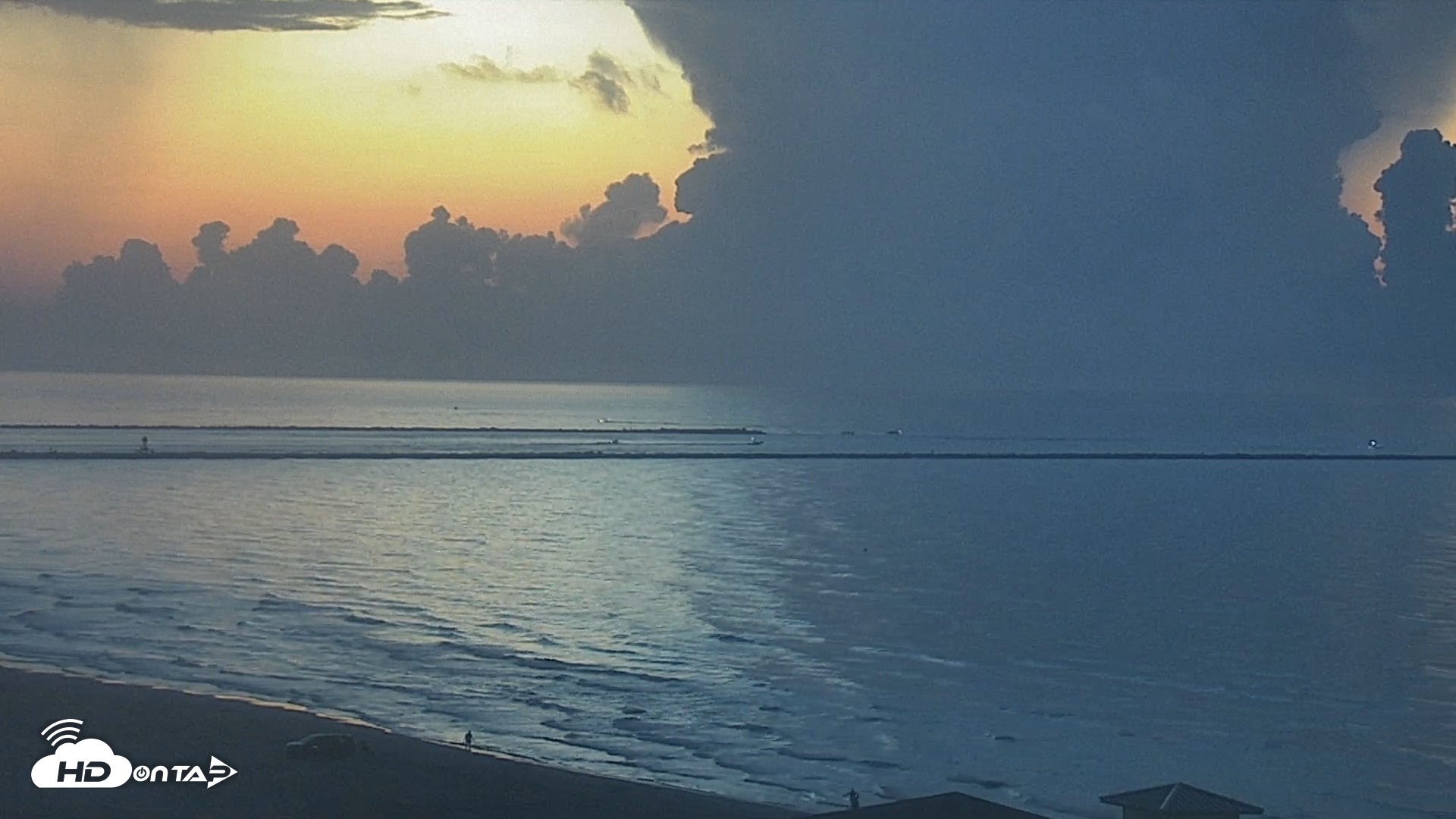 Snapshot of The Dunes - Port Aransas Live Beach Cam taken Aug 29, 2026, 6:45am CDT