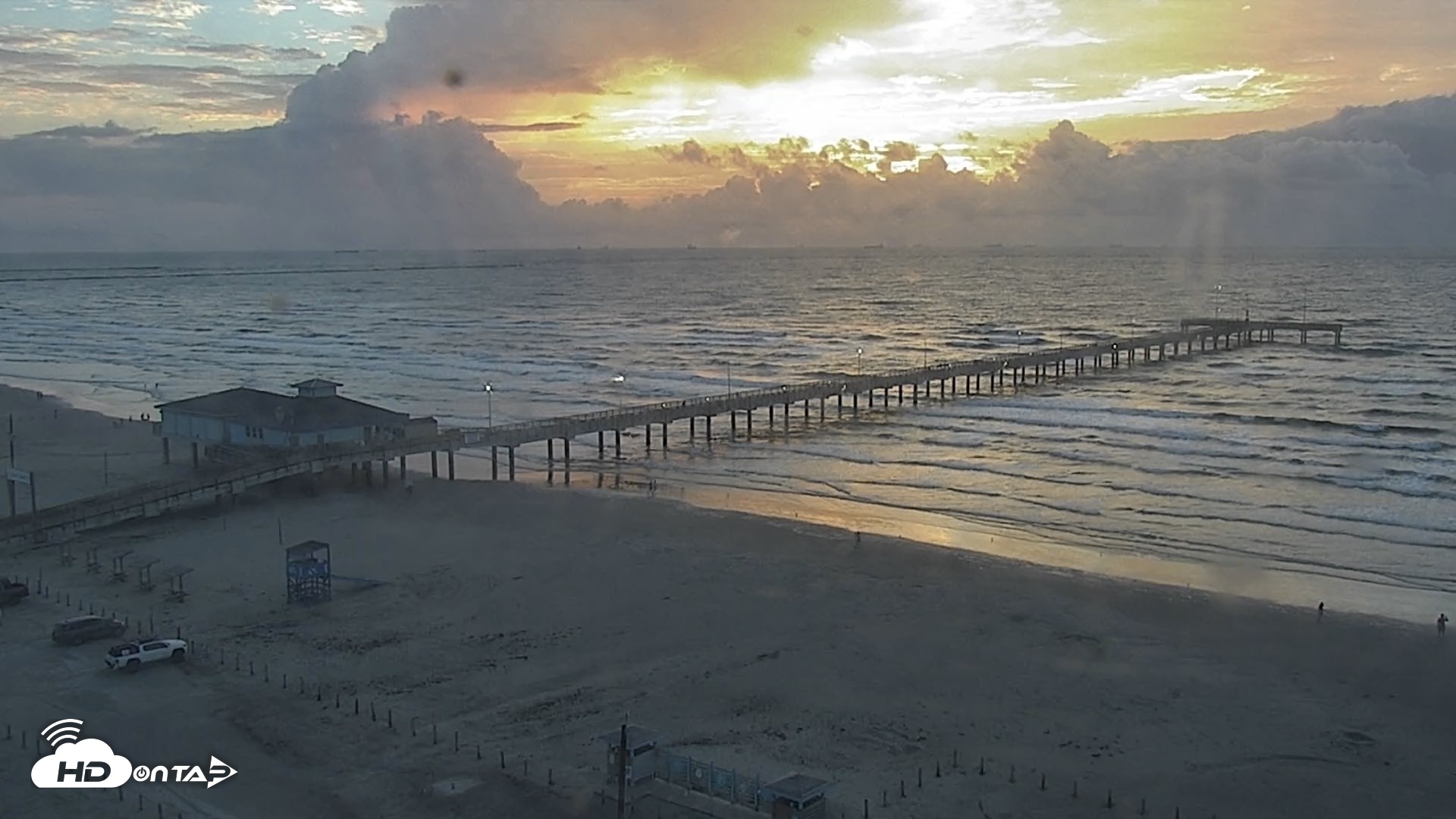 Snapshot of The Dunes - Port Aransas Live Beach Cam taken Oct 12, 2026, 7:33am CDT