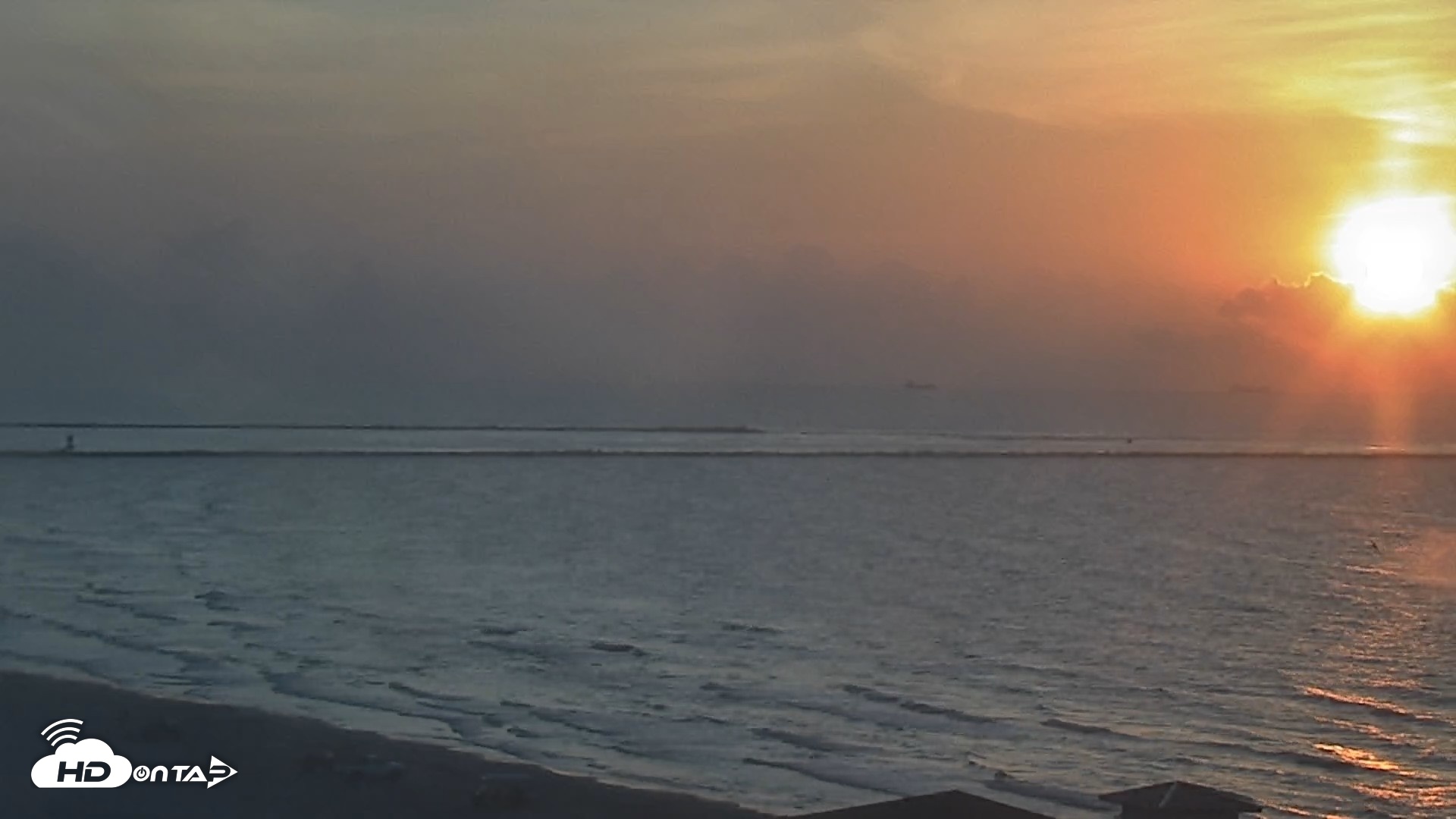 Snapshot of The Dunes - Port Aransas Live Beach Cam taken Aug 24, 2026, 7:14am CDT