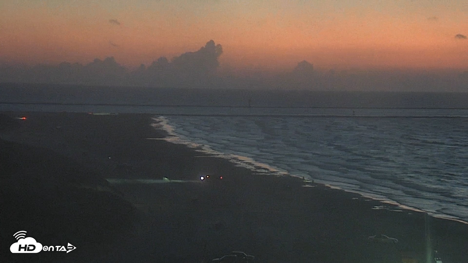 Snapshot of The Dunes - Port Aransas Live Beach Cam taken Aug 12, 2026, 6:23am CDT