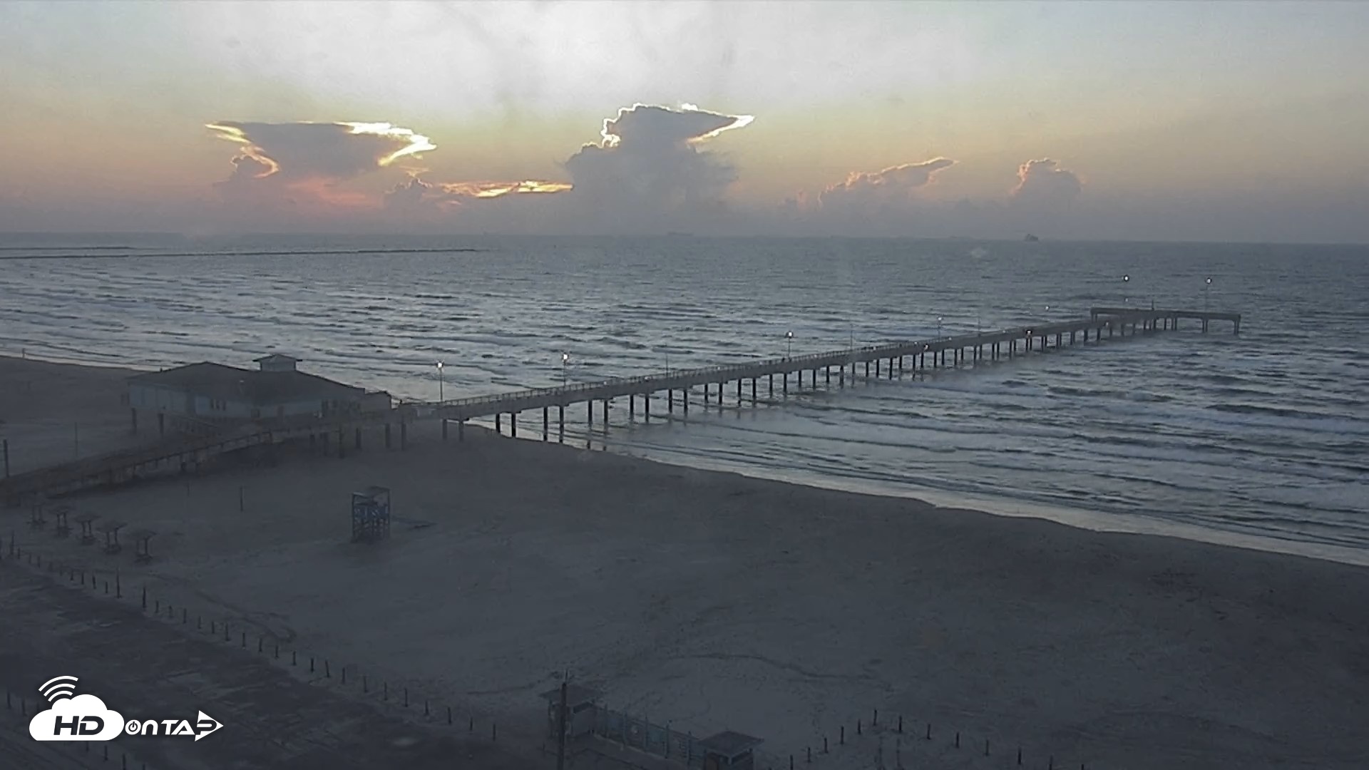 Snapshot of The Dunes - Port Aransas Live Beach Cam taken Sep 14, 2026, 7:16am CDT