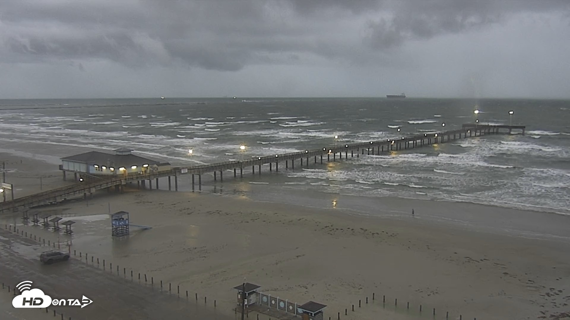 Snapshot of The Dunes - Port Aransas Live Beach Cam taken Oct 27, 2026, 7:51am CDT