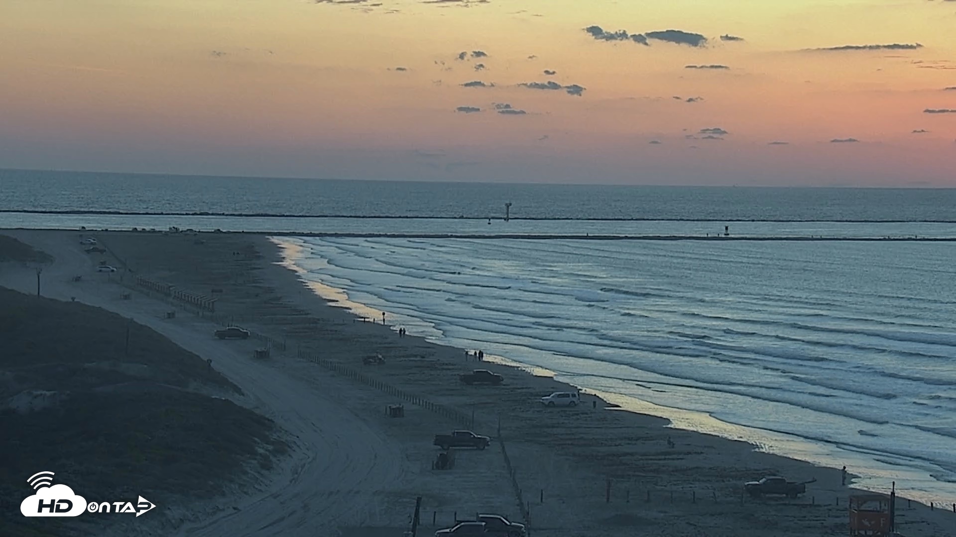 Snapshot of The Dunes - Port Aransas Live Beach Cam taken May 3, 2026, 6:42am CDT