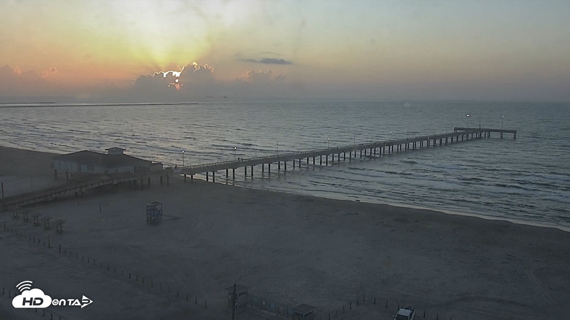Snapshot of The Dunes - Port Aransas Live Beach Cam taken Aug 31, 2026, 7:16am CDT