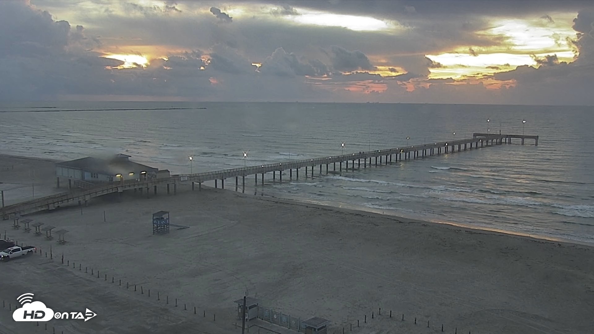 Snapshot of The Dunes - Port Aransas Live Beach Cam taken Sep 17, 2026, 7:18am CDT