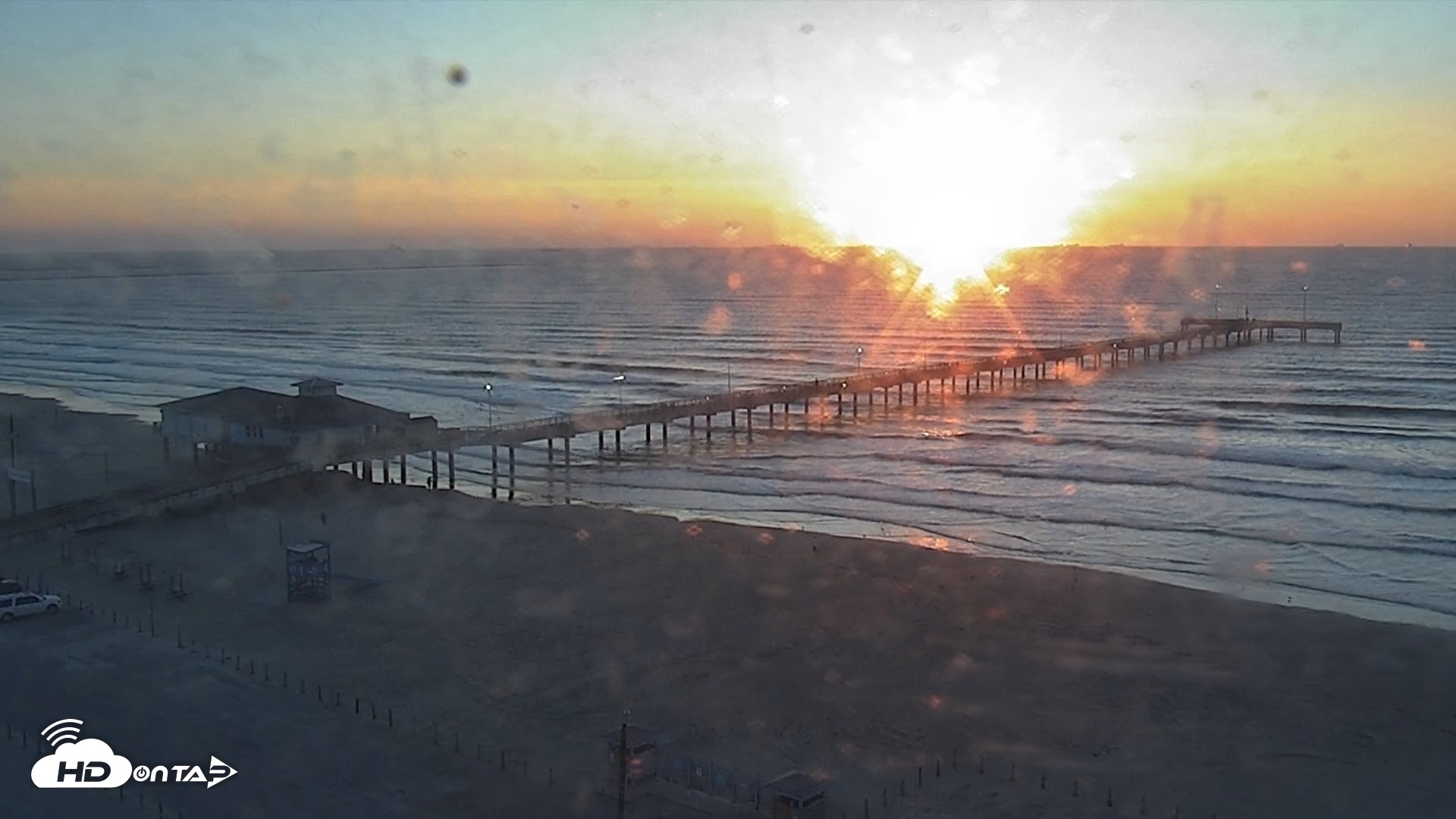 Snapshot of The Dunes - Port Aransas Live Beach Cam taken Oct 20, 2026, 7:34am CDT