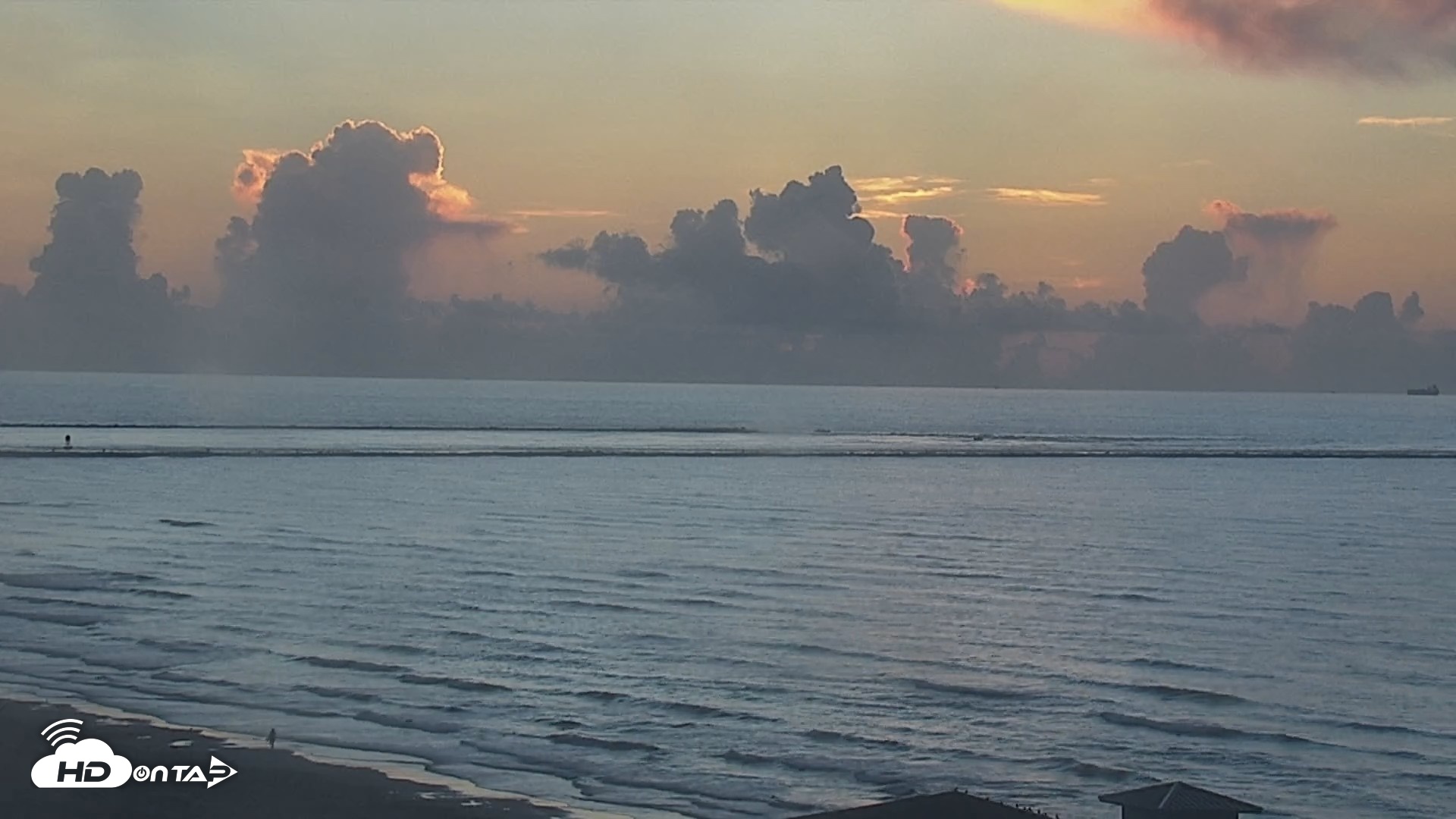 Snapshot of The Dunes - Port Aransas Live Beach Cam taken Aug 9, 2026, 6:52am CDT