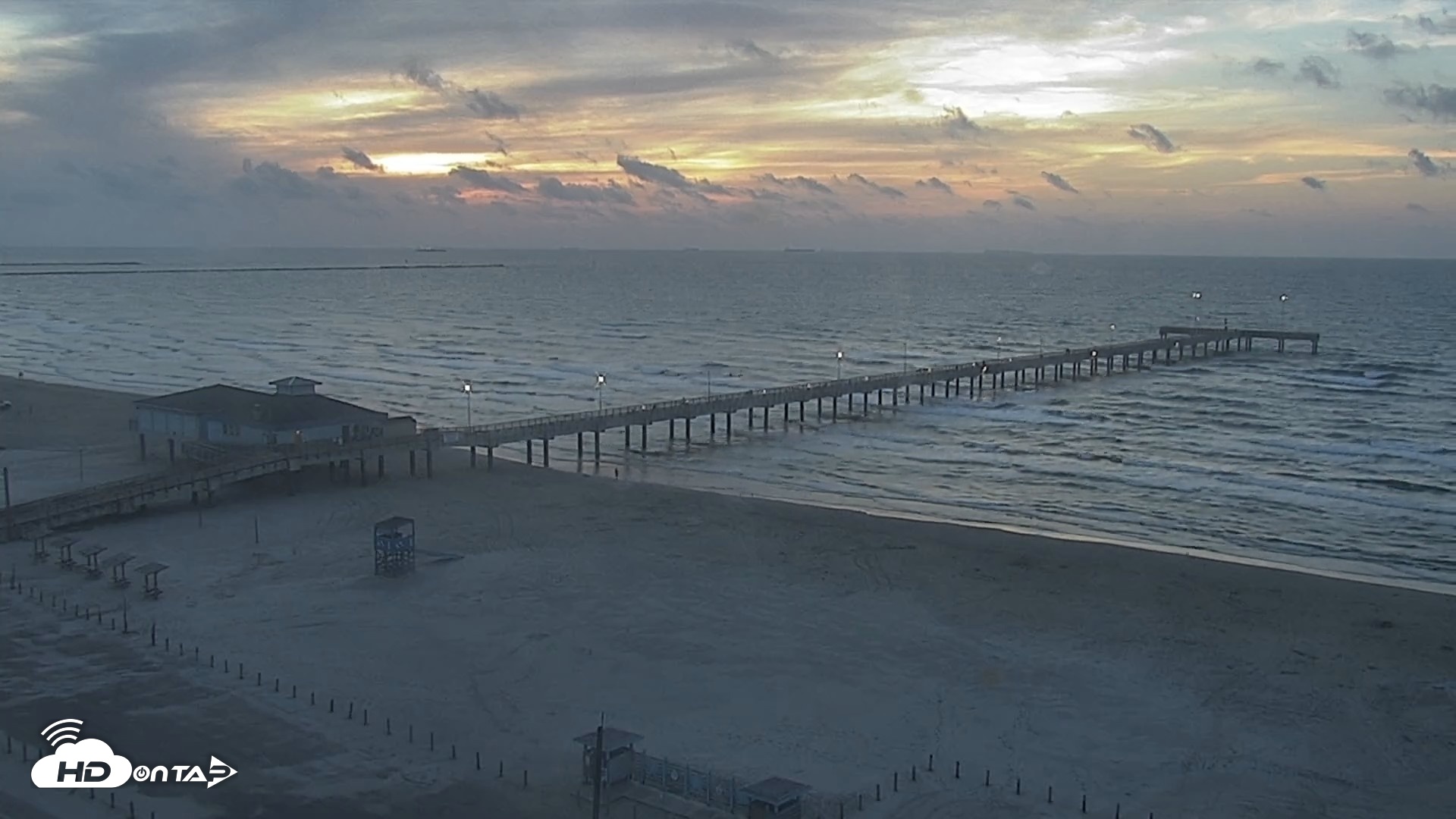 Snapshot of The Dunes - Port Aransas Live Beach Cam taken Sep 2, 2026, 7:09am CDT