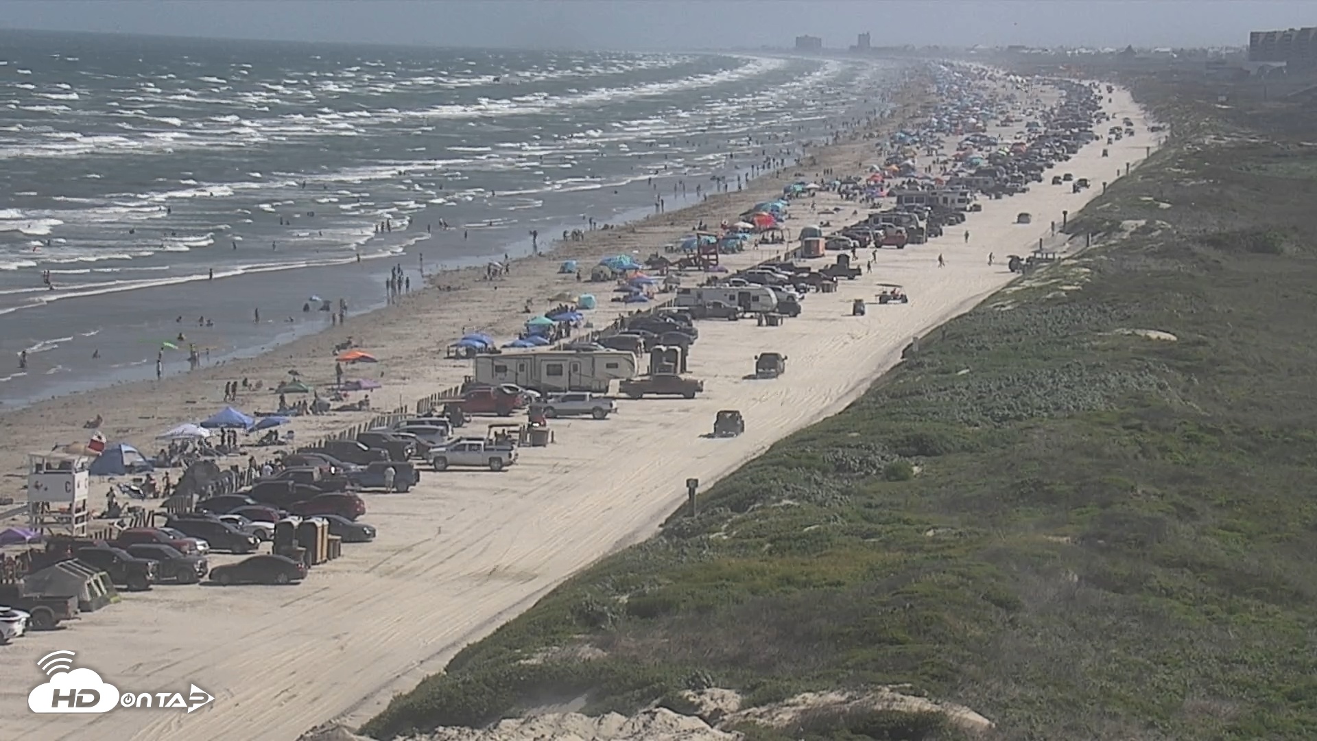 Snapshot of The Dunes - Port Aransas Live Beach Cam taken Jun 7, 2025, 4:40pm CDT