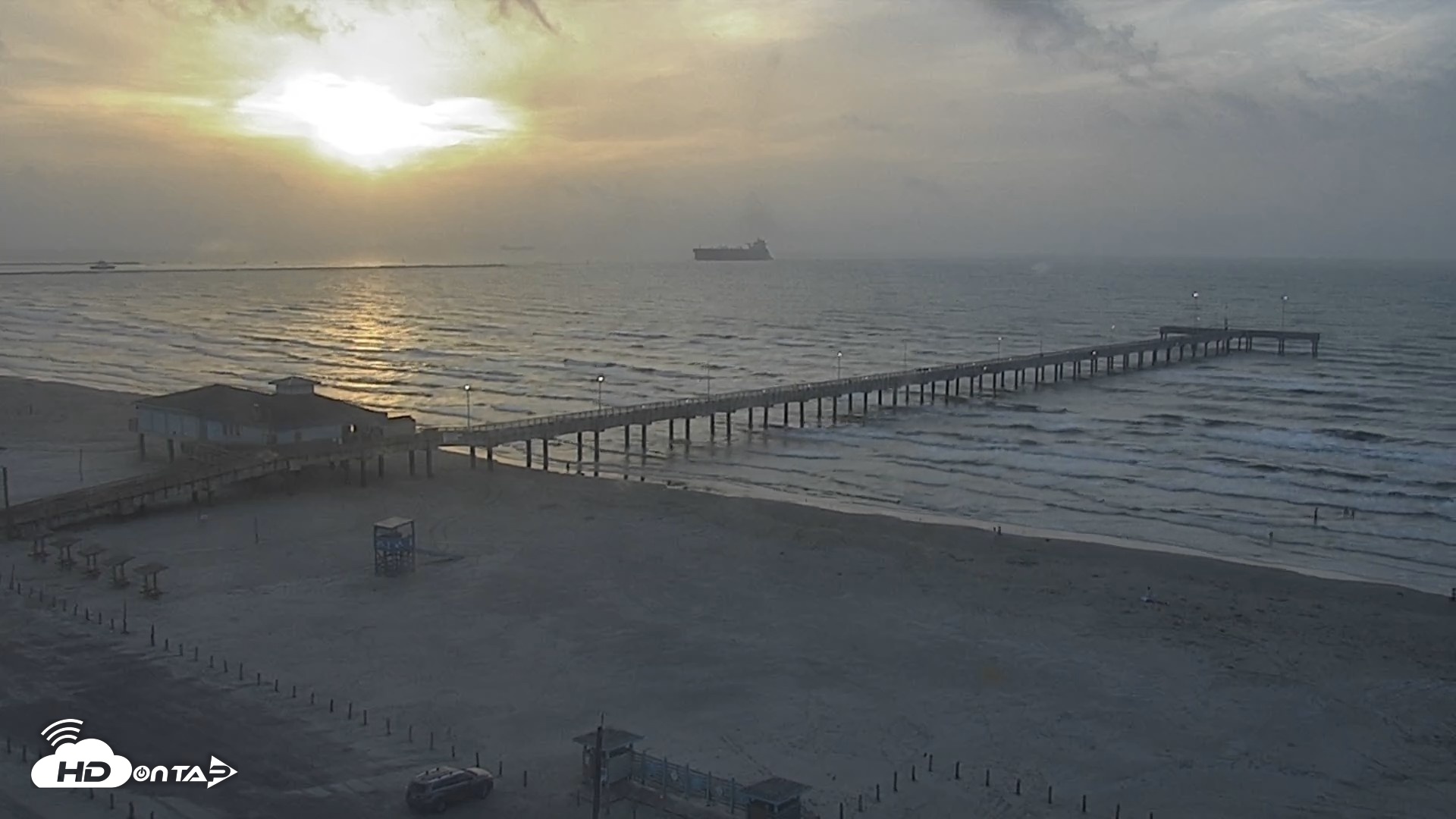 Snapshot of The Dunes - Port Aransas Live Beach Cam taken Aug 21, 2026, 7:25am CDT