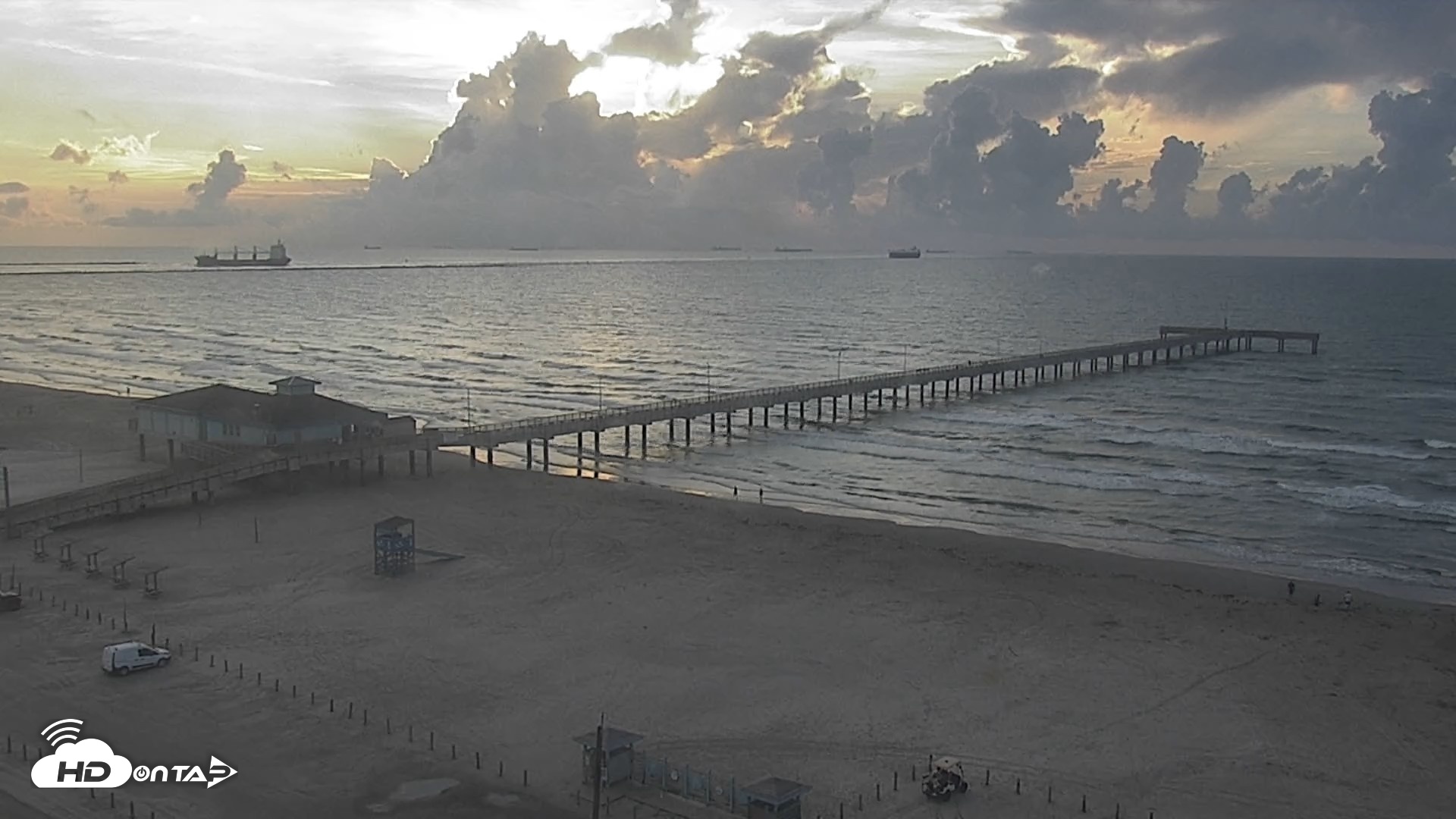 Snapshot of The Dunes - Port Aransas Live Beach Cam taken Sep 8, 2026, 7:31am CDT