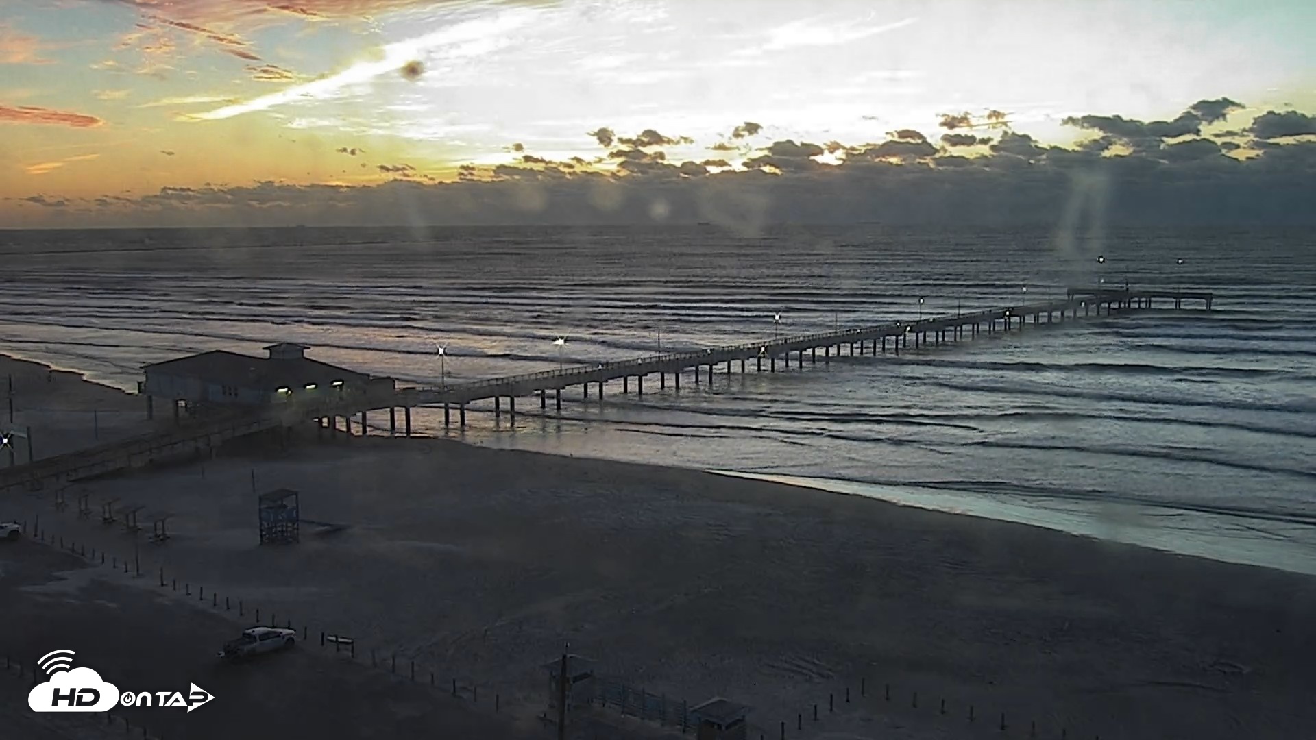 Snapshot of The Dunes - Port Aransas Live Beach Cam taken Oct 17, 2026, 7:21am CDT