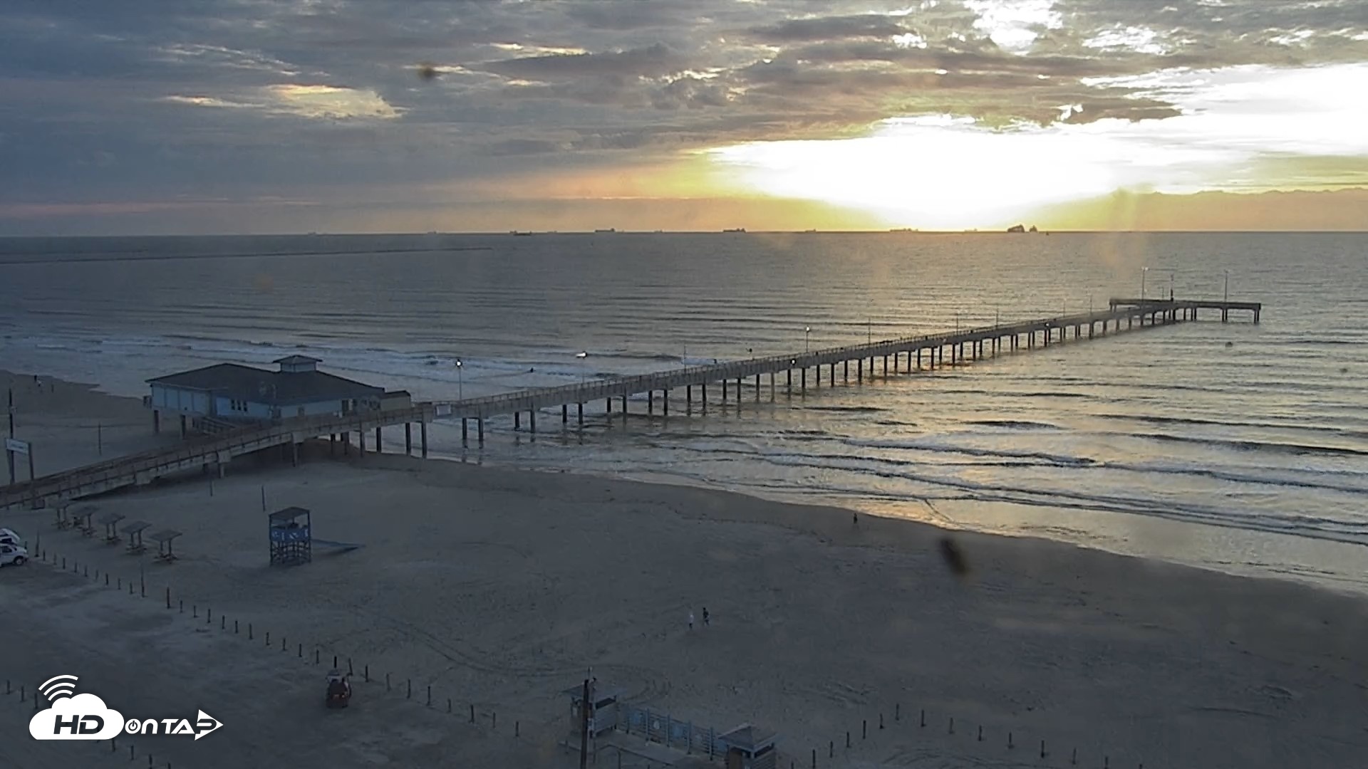 Snapshot of The Dunes - Port Aransas Live Beach Cam taken Oct 19, 2026, 7:59am CDT