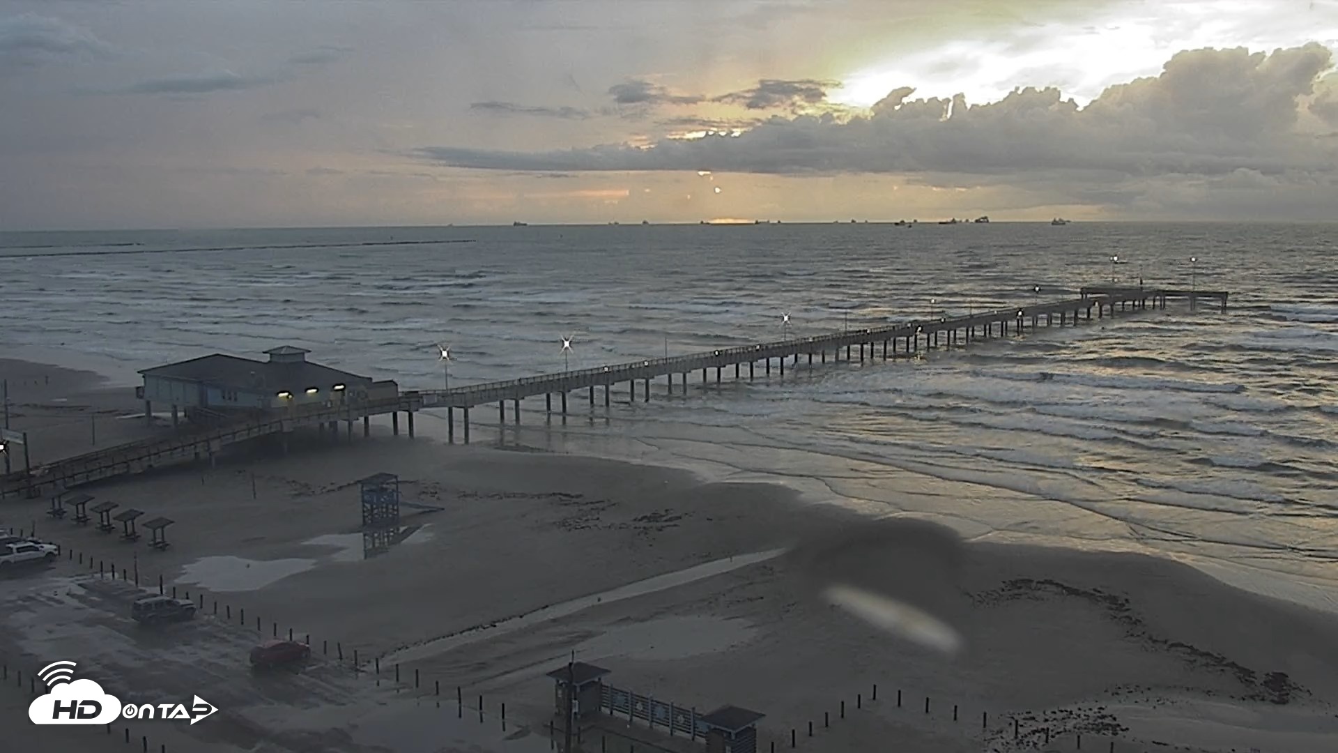 Snapshot of The Dunes - Port Aransas Live Beach Cam taken Oct 2, 2026, 7:35am CDT