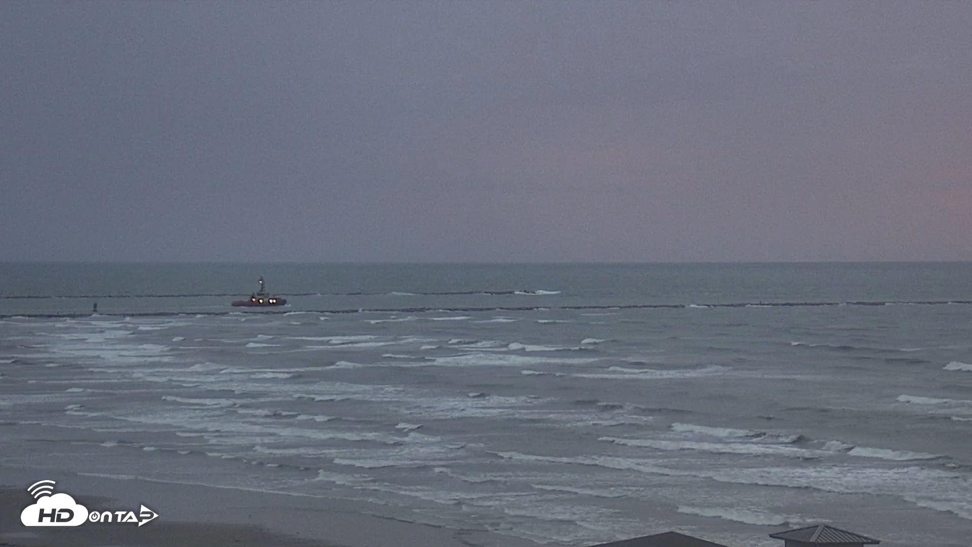 Snapshot of The Dunes - Port Aransas Live Beach Cam taken Oct 2, 2026, 7:15am CDT