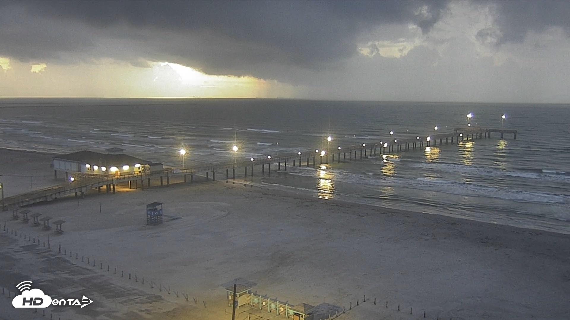 Snapshot of The Dunes - Port Aransas Live Beach Cam taken Sep 16, 2026, 7:01am CDT
