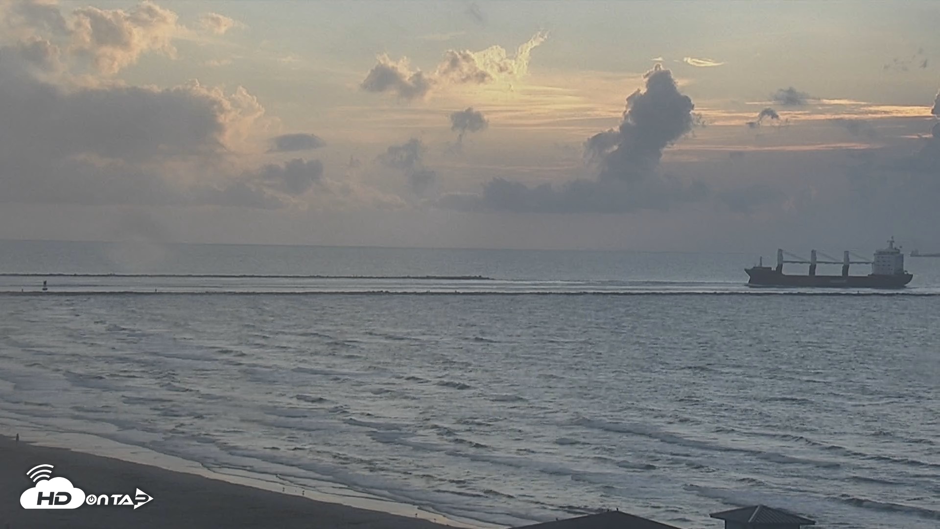 Snapshot of The Dunes - Port Aransas Live Beach Cam taken Sep 8, 2026, 7:31am CDT