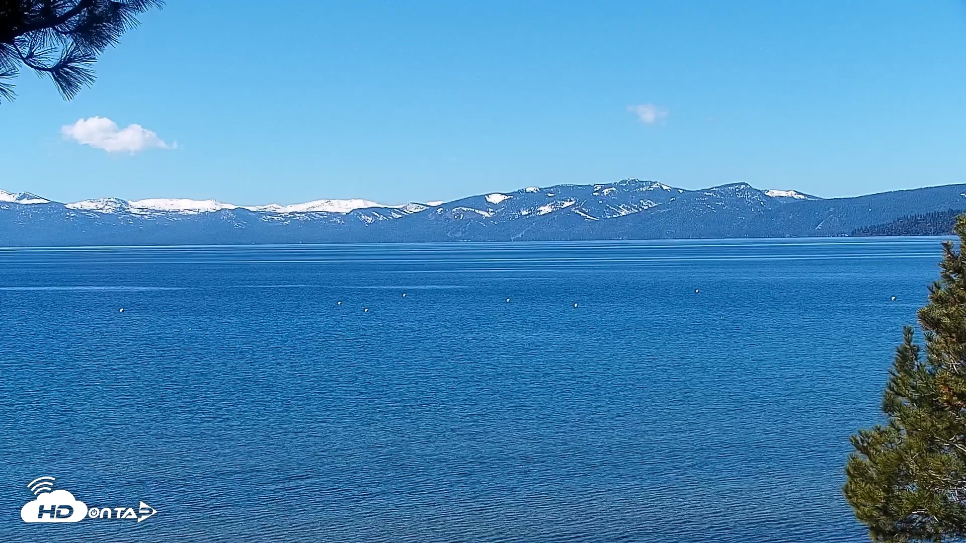 Snapshot of Kings Beach North Lake Tahoe Live Webcam taken Apr 29, 2026, 10:06am PDT