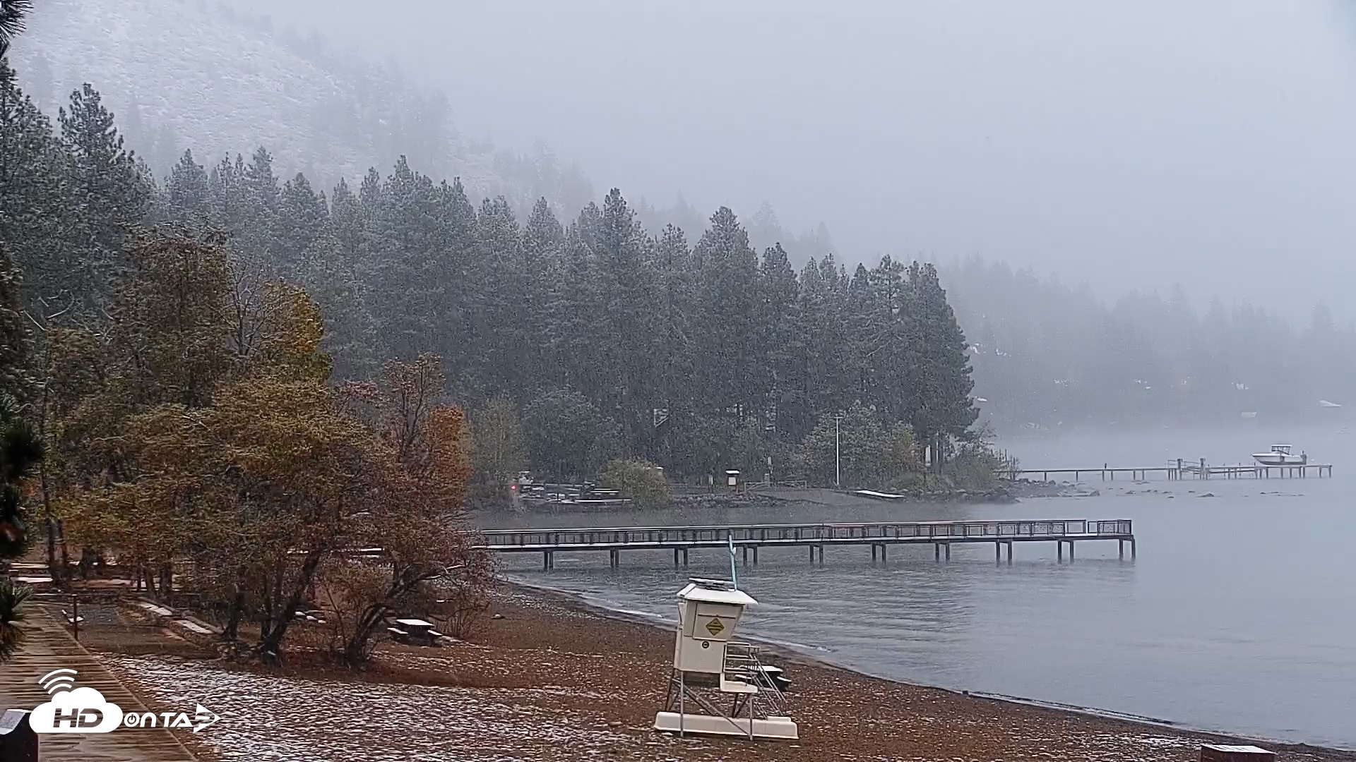 Snapshot of Kings Beach North Lake Tahoe Live Webcam taken Oct 15, 2025, 7:34am PDT