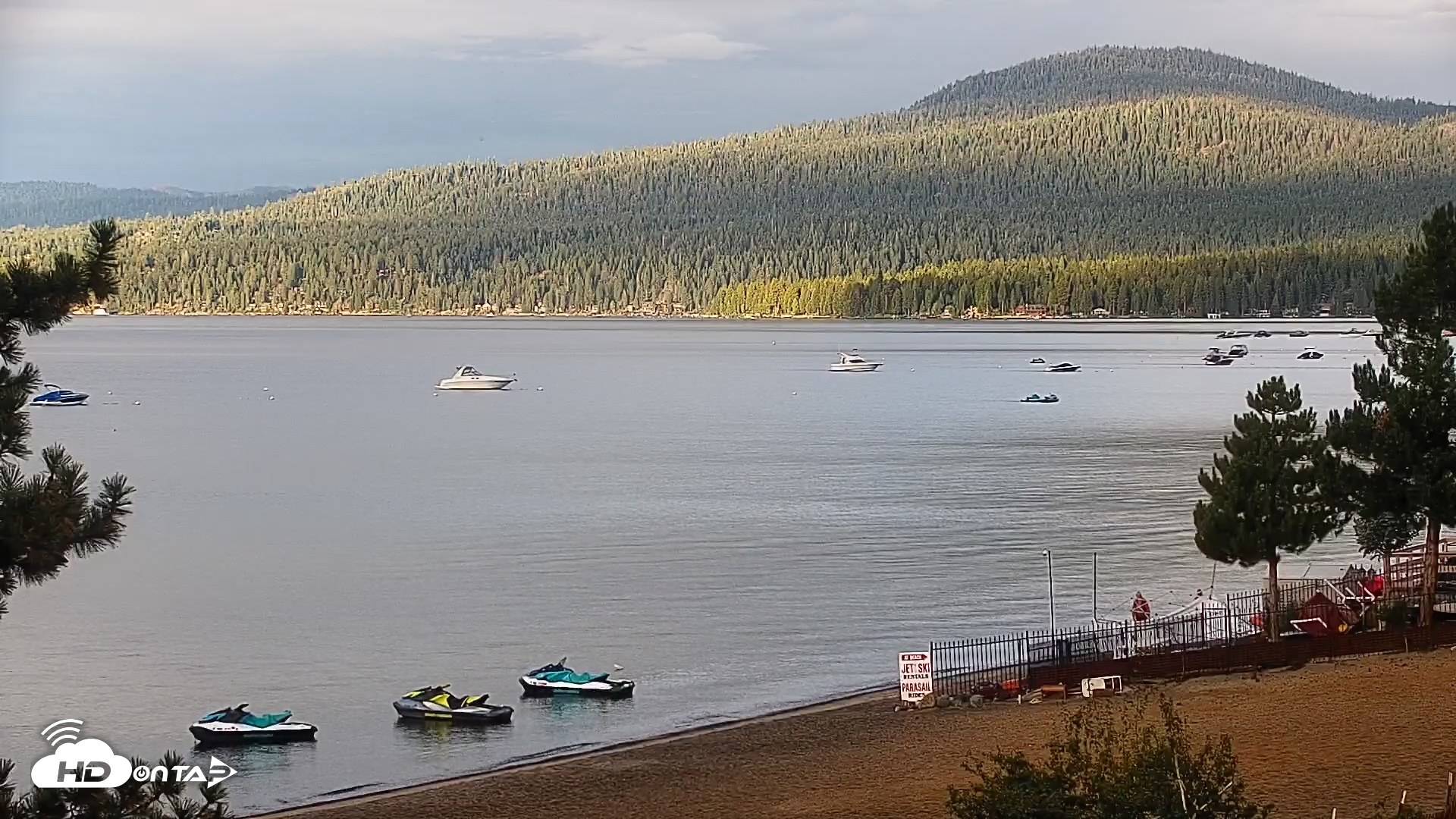 Snapshot of Kings Beach North Lake Tahoe Live Webcam taken Sep 19, 2025, 7:37am PDT