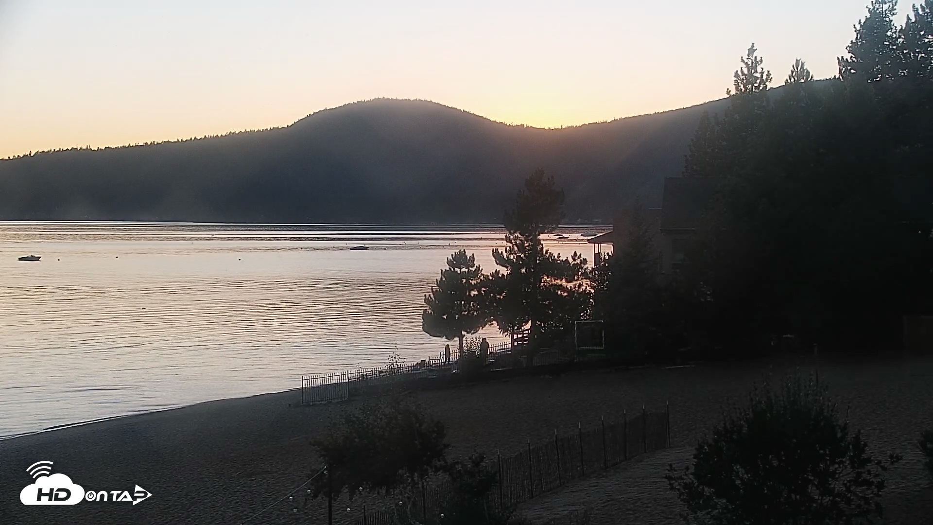 Snapshot of Kings Beach North Lake Tahoe Live Webcam taken Oct 7, 2026, 6:34pm PDT