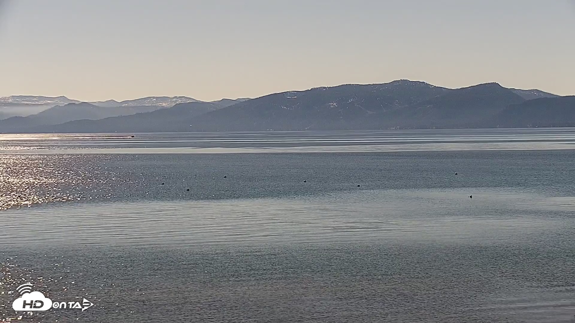 Snapshot of Kings Beach North Lake Tahoe Live Webcam taken Oct 28, 2025, 2:08pm PDT