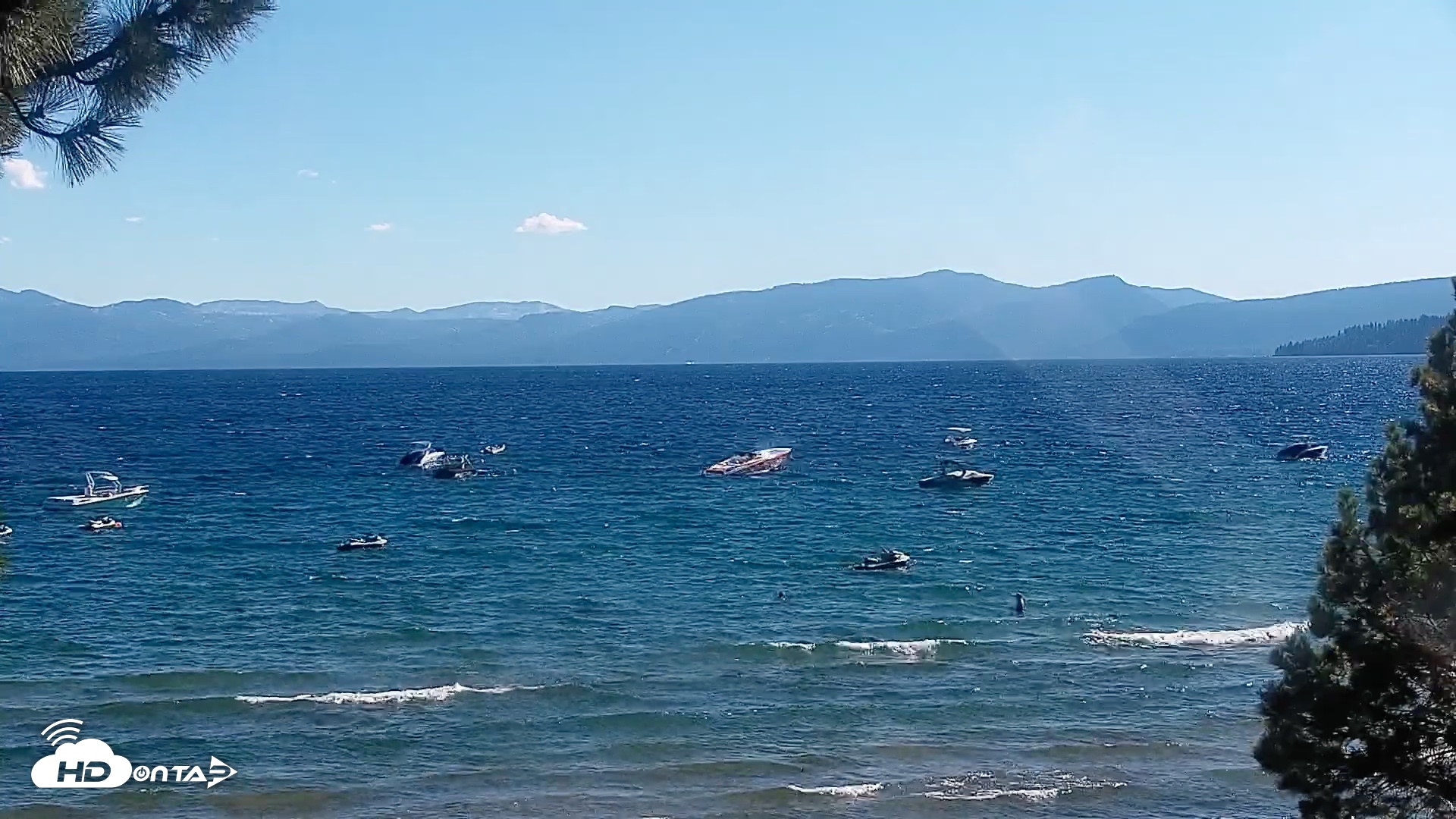 Snapshot of Kings Beach North Lake Tahoe Live Webcam taken Aug 29, 2026, 4:40pm PDT