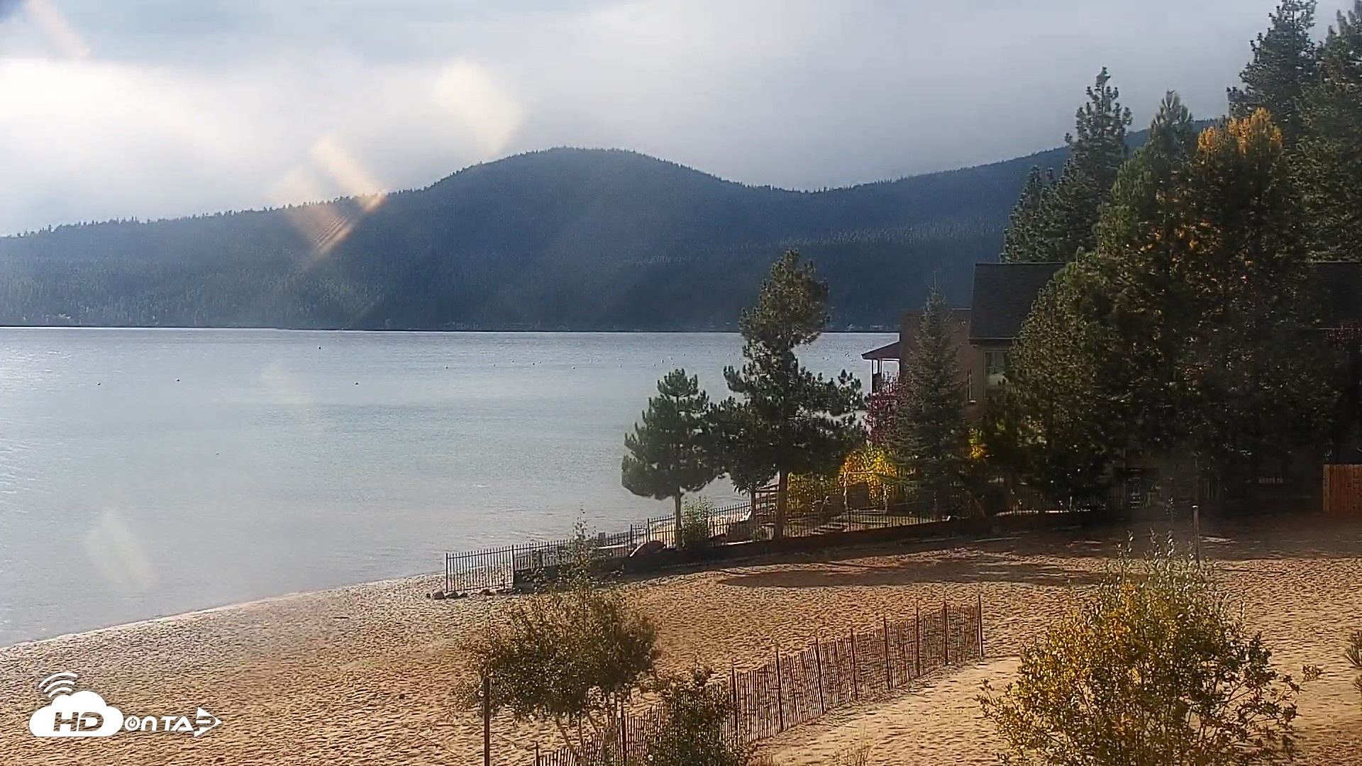 Snapshot of Kings Beach North Lake Tahoe Live Webcam taken Oct 20, 2026, 3:59pm PDT