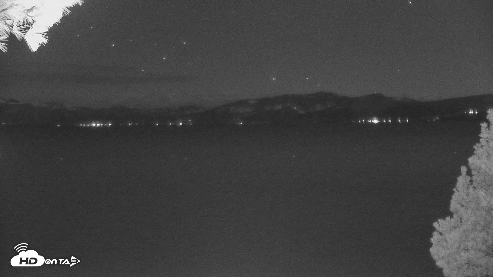 Snapshot of Kings Beach North Lake Tahoe Live Webcam taken Apr 22, 2026, 9:22pm PDT