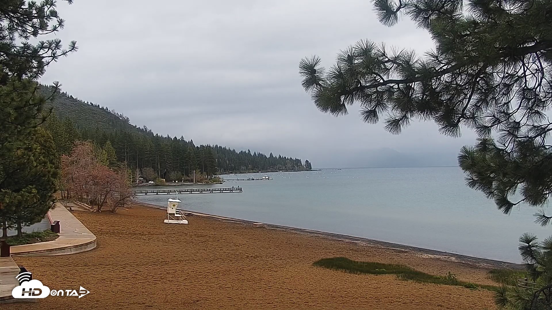 Snapshot of Kings Beach North Lake Tahoe Live Webcam taken May 4, 2026, 11:46am PDT
