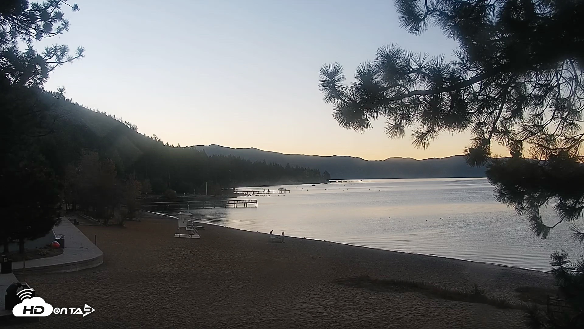 Snapshot of Kings Beach North Lake Tahoe Live Webcam taken Oct 18, 2026, 7:17am PDT
