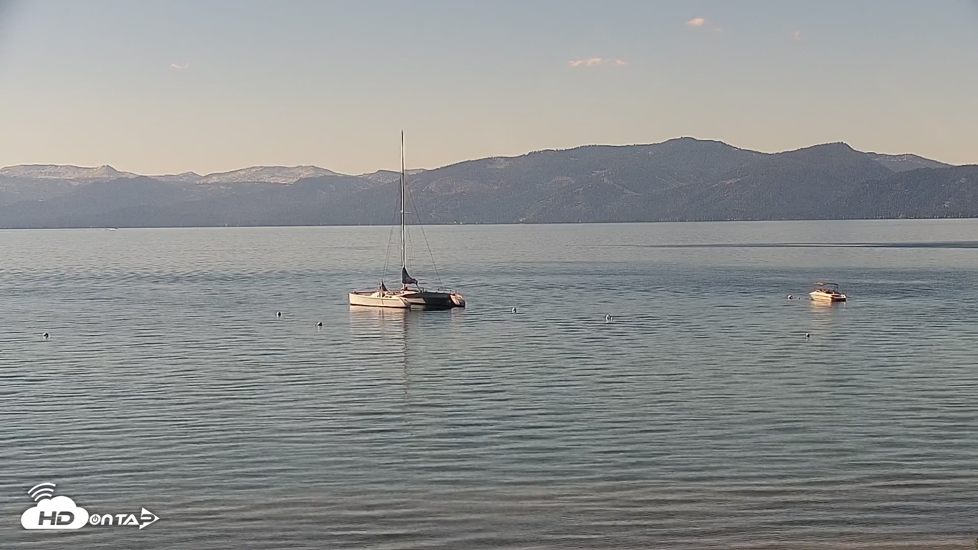 Snapshot of Kings Beach North Lake Tahoe Live Webcam taken Oct 7, 2025, 11:11am PDT