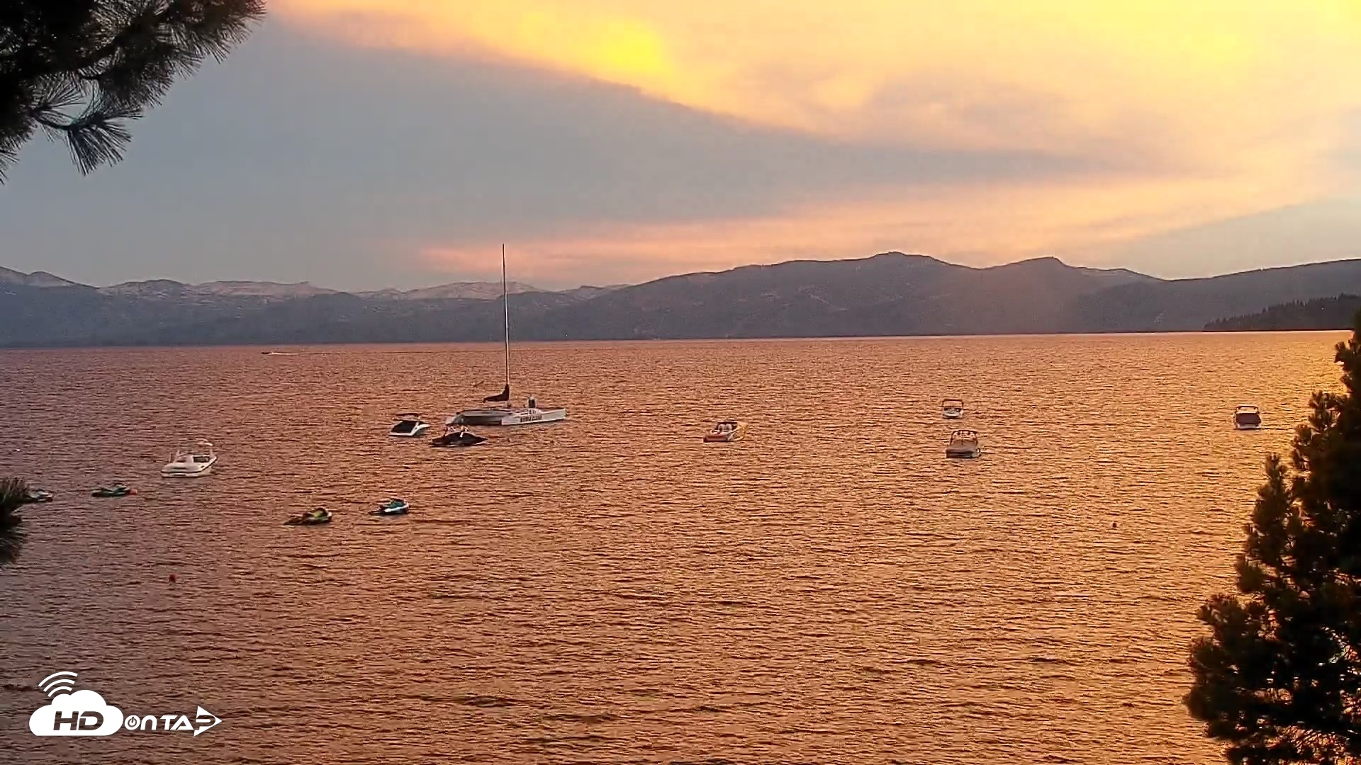 Snapshot of Kings Beach North Lake Tahoe Live Webcam taken Aug 16, 2026, 7:58pm PDT