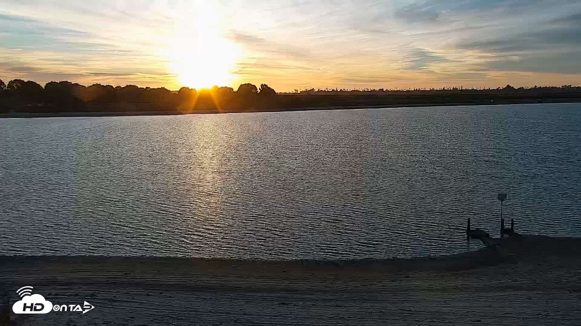 Snapshot of SD Mission Bay Resort Live Webcam taken Feb 24, 2026, 5:32pm PST