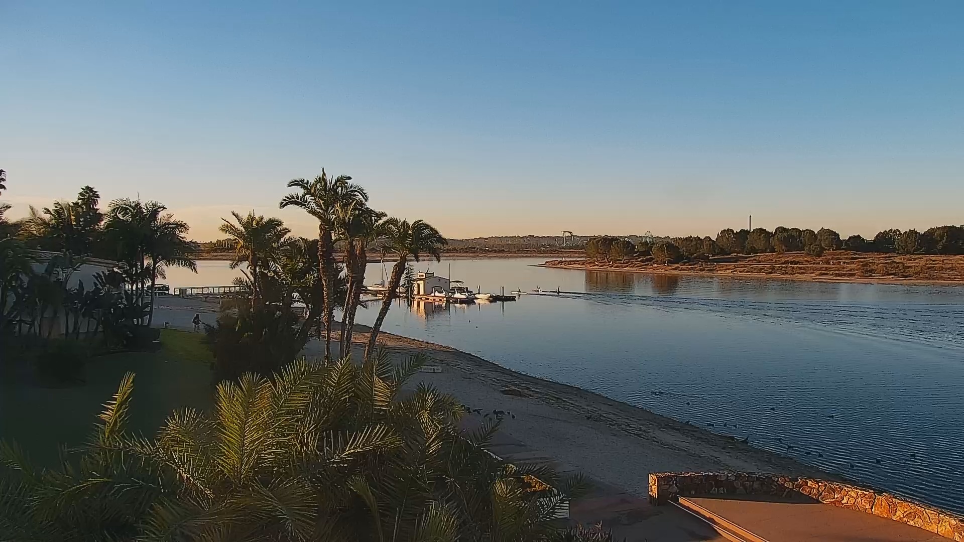 Snapshot of SD Mission Bay Resort Live Webcam taken Jan 16, 2025, 7:40am PST